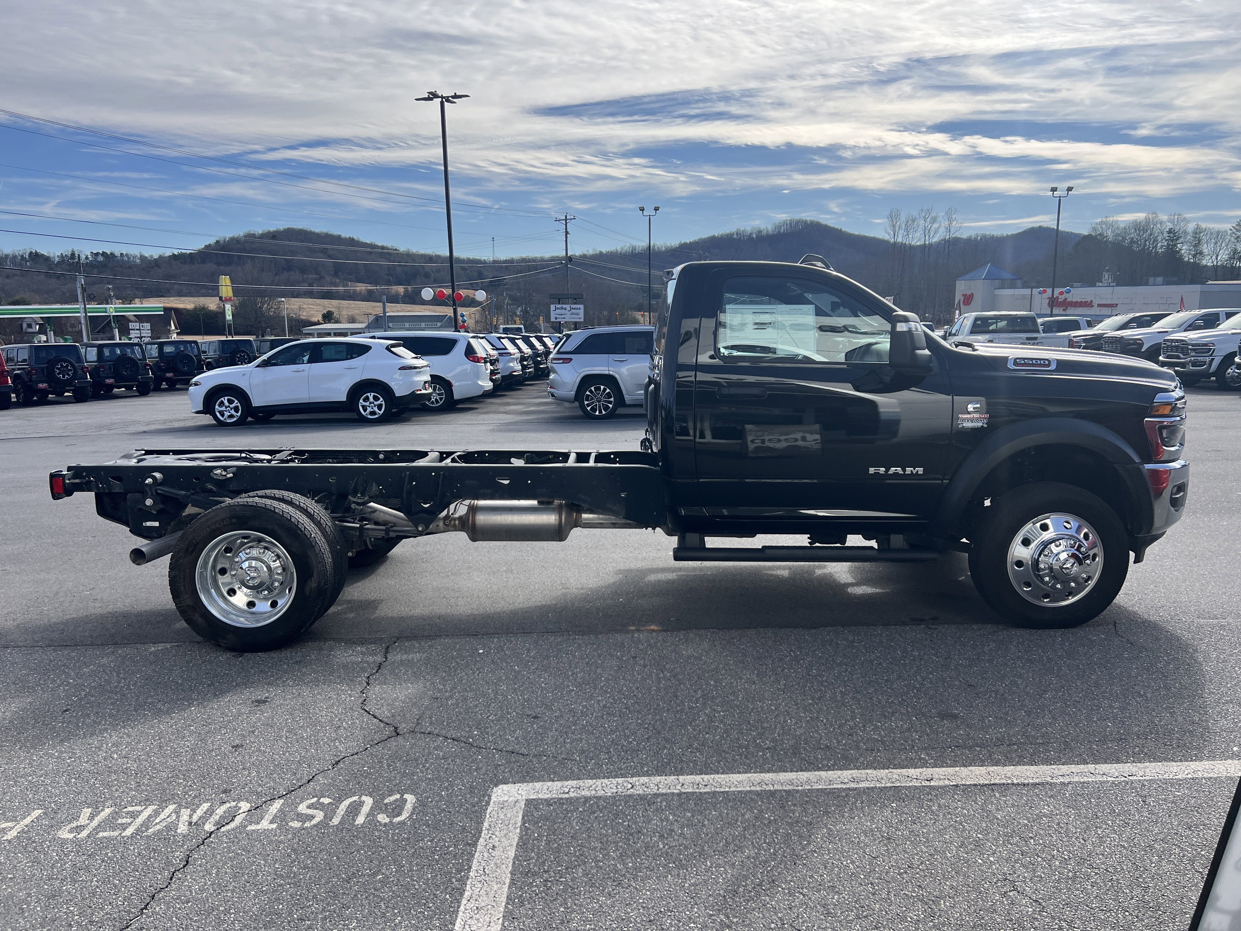 2025 RAM 5500 Chassis Cab Big Horn