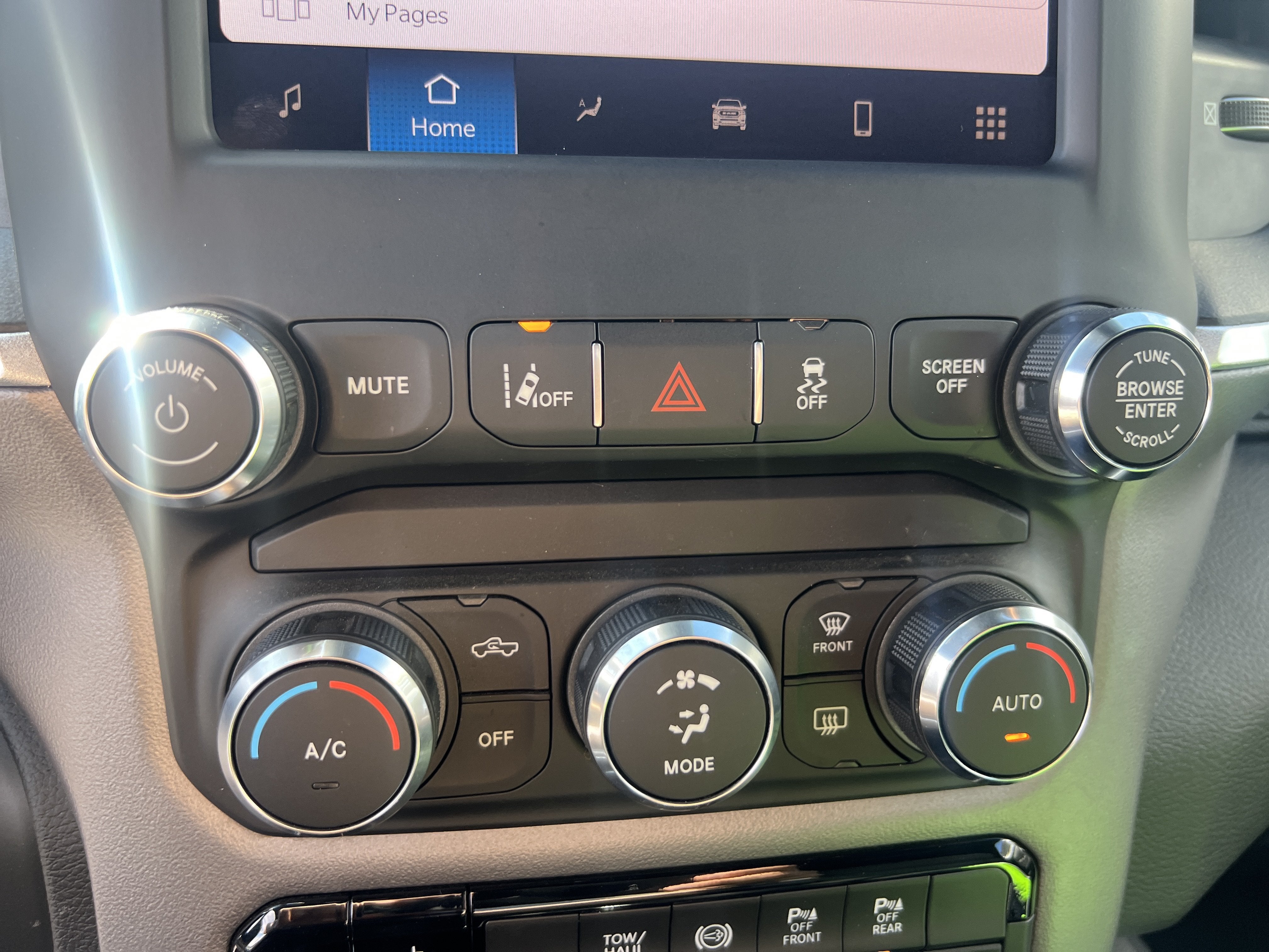 2023 RAM 5500 Chassis Cab SLT
