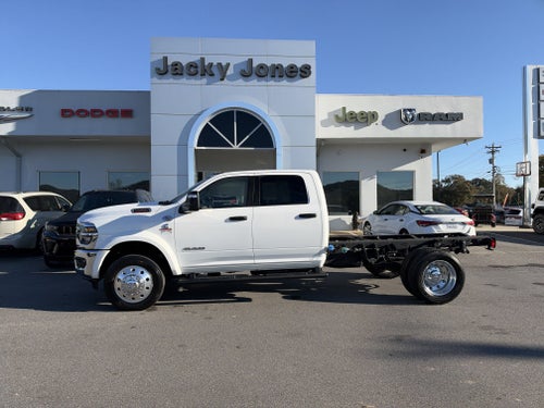 2025 RAM 5500 Chassis Cab Big Horn