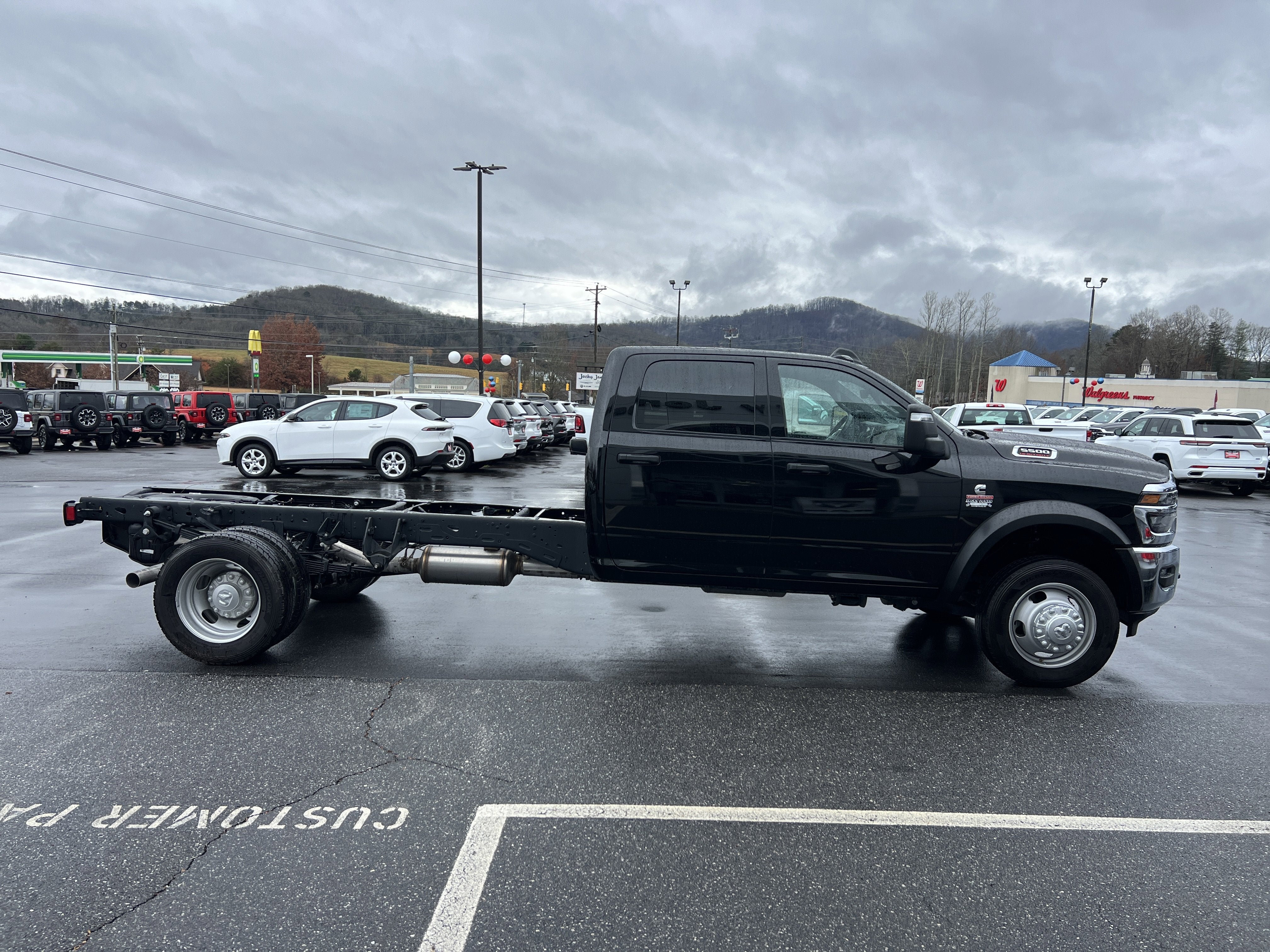 2025 RAM 5500 Chassis Cab Tradesman