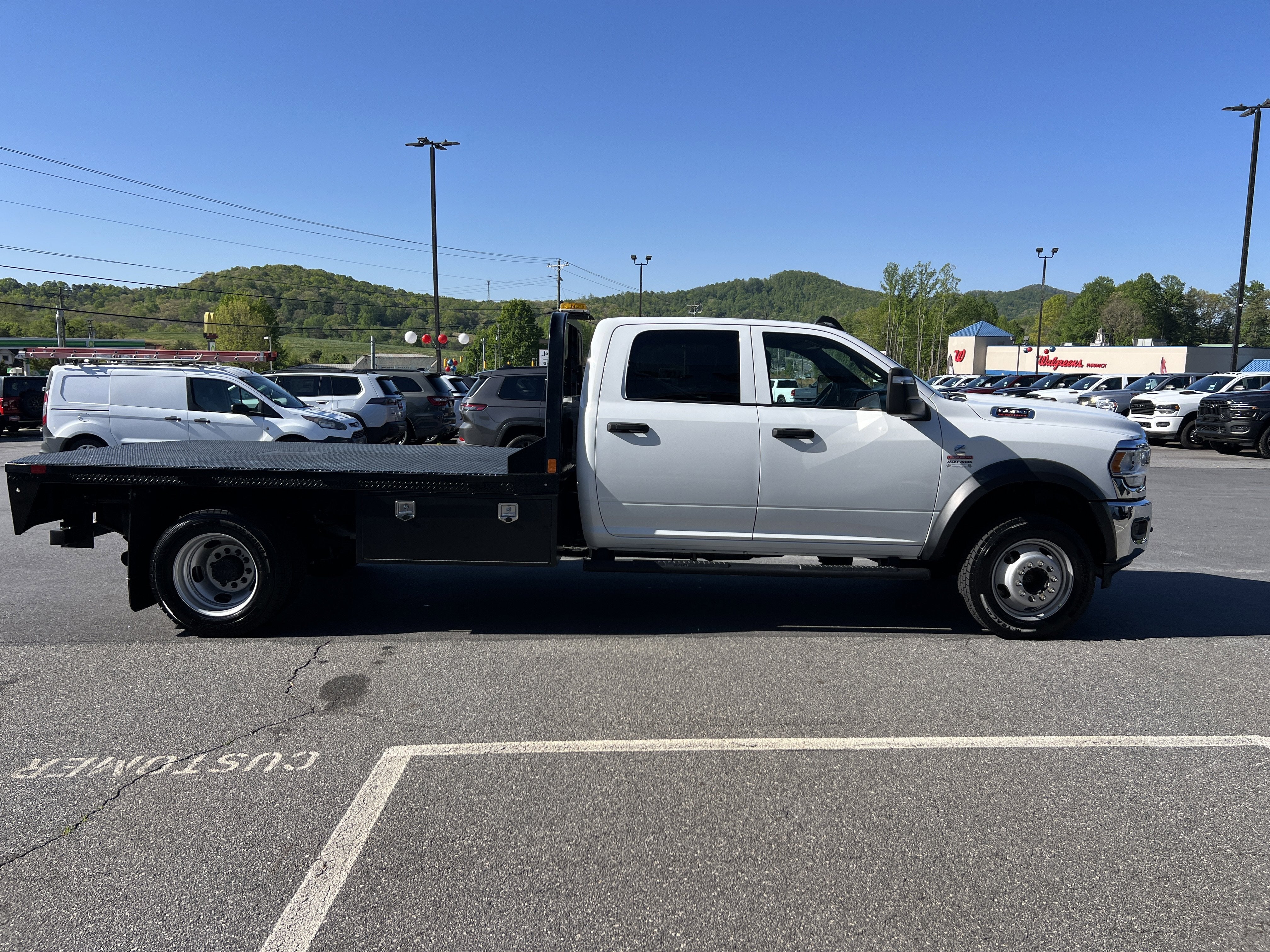 2024 RAM 5500 Chassis Cab Tradesman