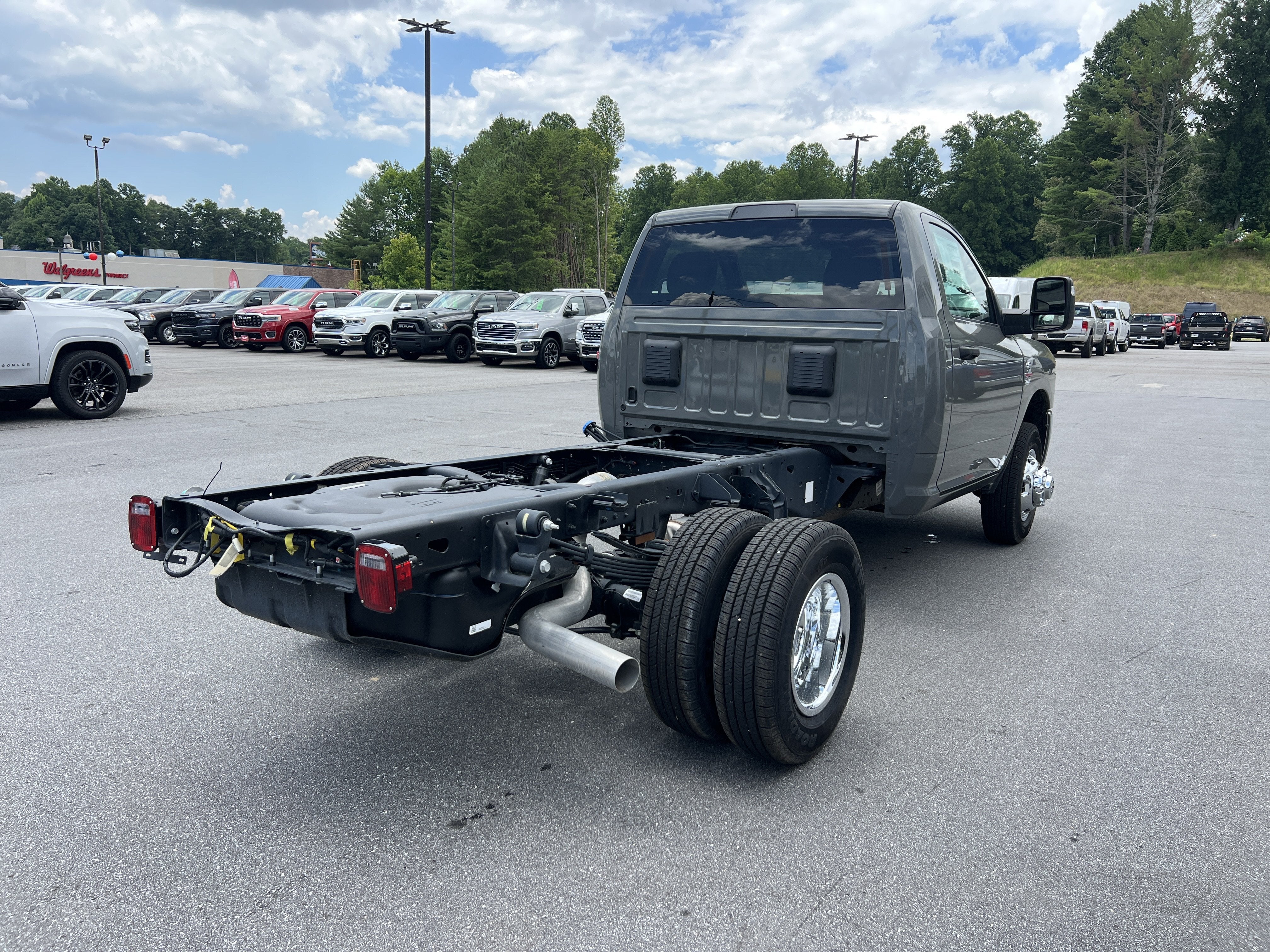 2026 RAM 3500 Chassis Cab Tradesman