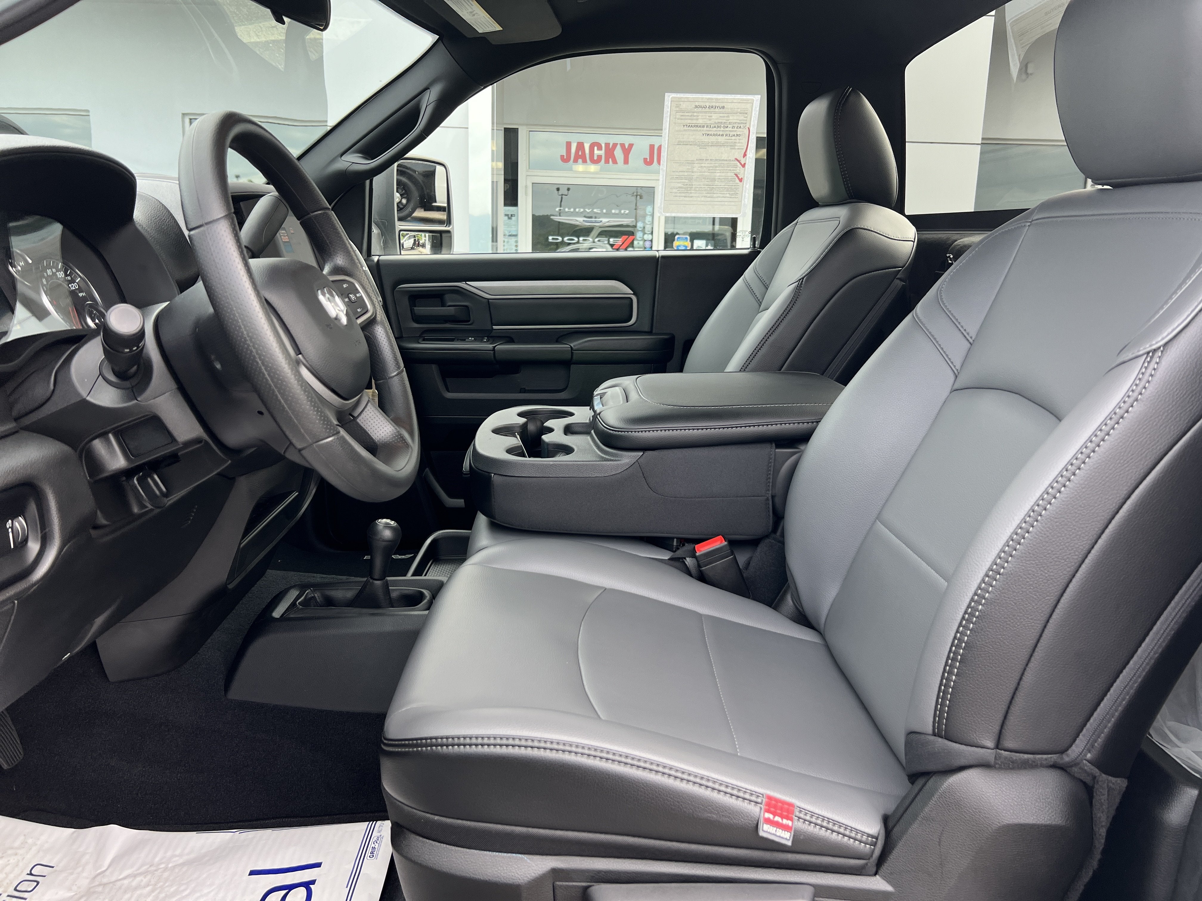 2024 RAM 3500 Chassis Cab Tradesman