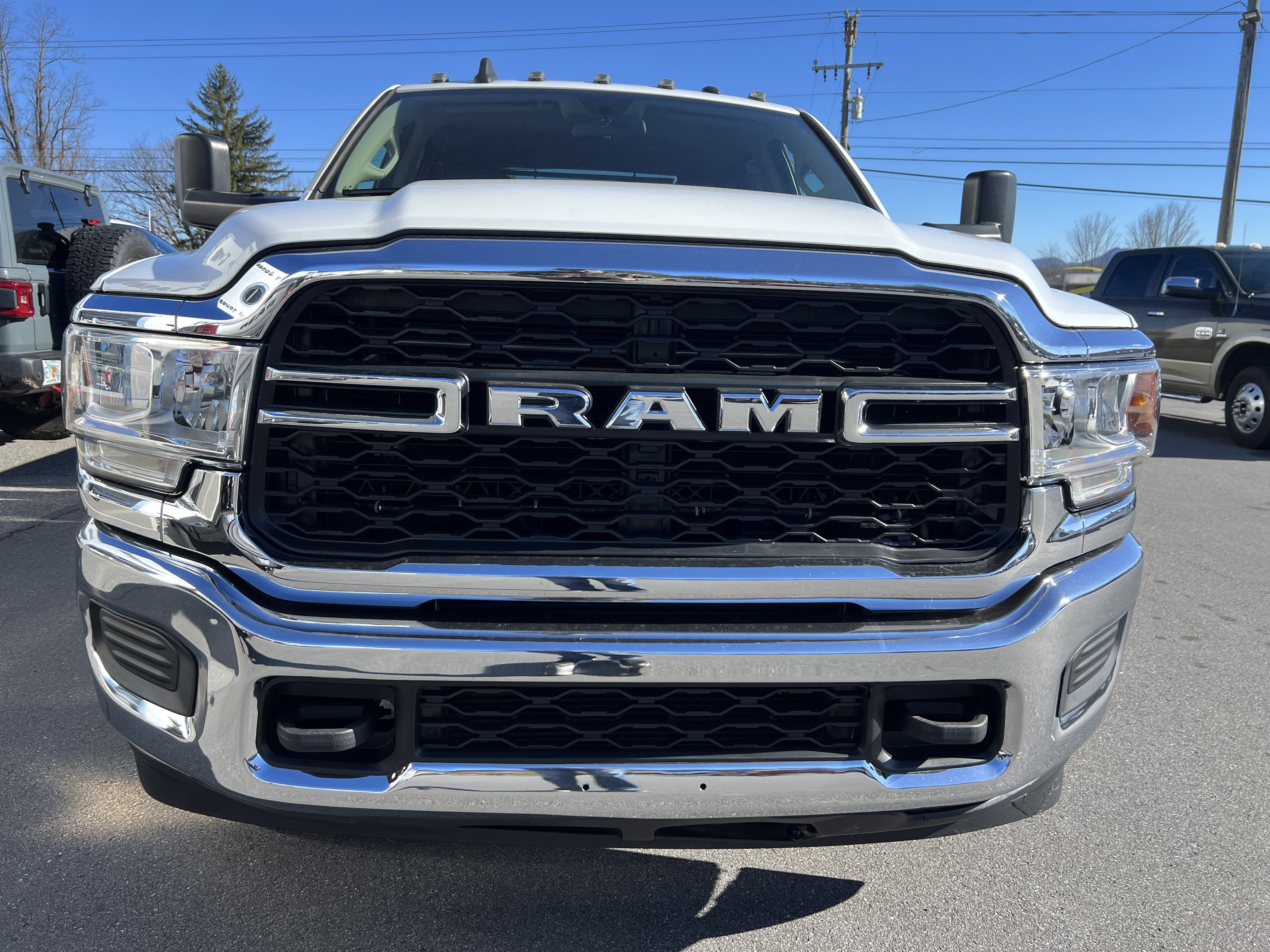 2020 RAM 3500 Chassis Cab Tradesman
