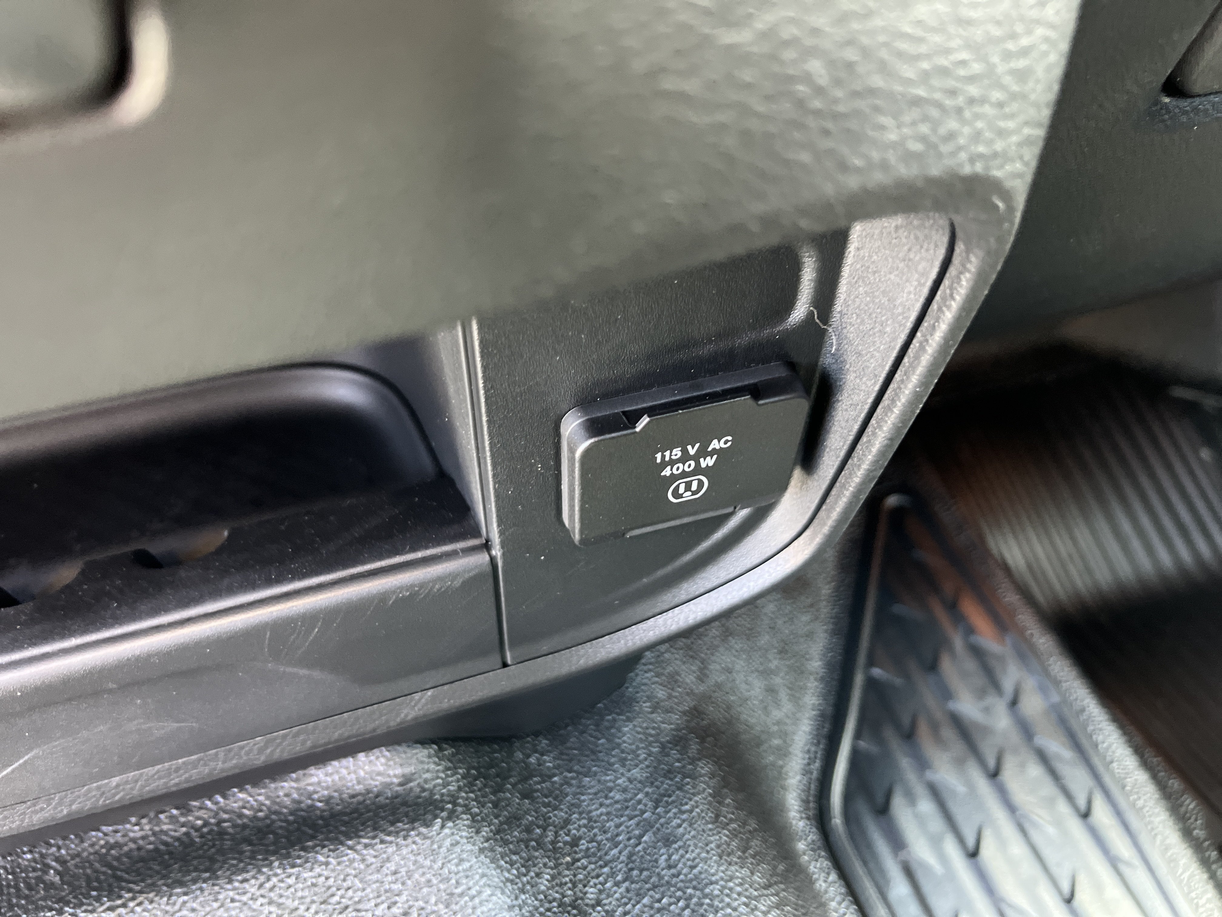 2027 RAM 3500 Chassis Cab Big Horn