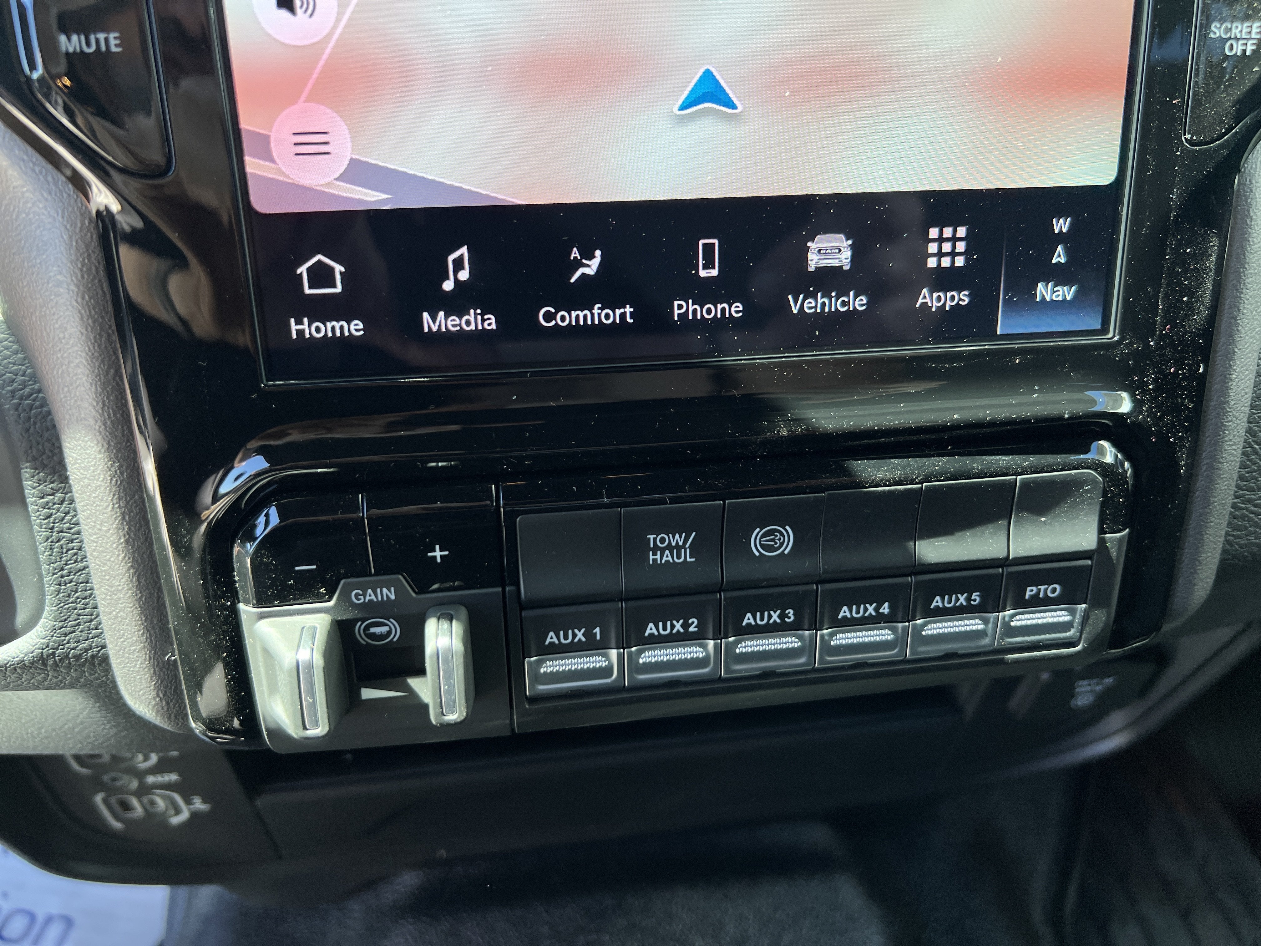 2027 RAM 3500 Chassis Cab Big Horn