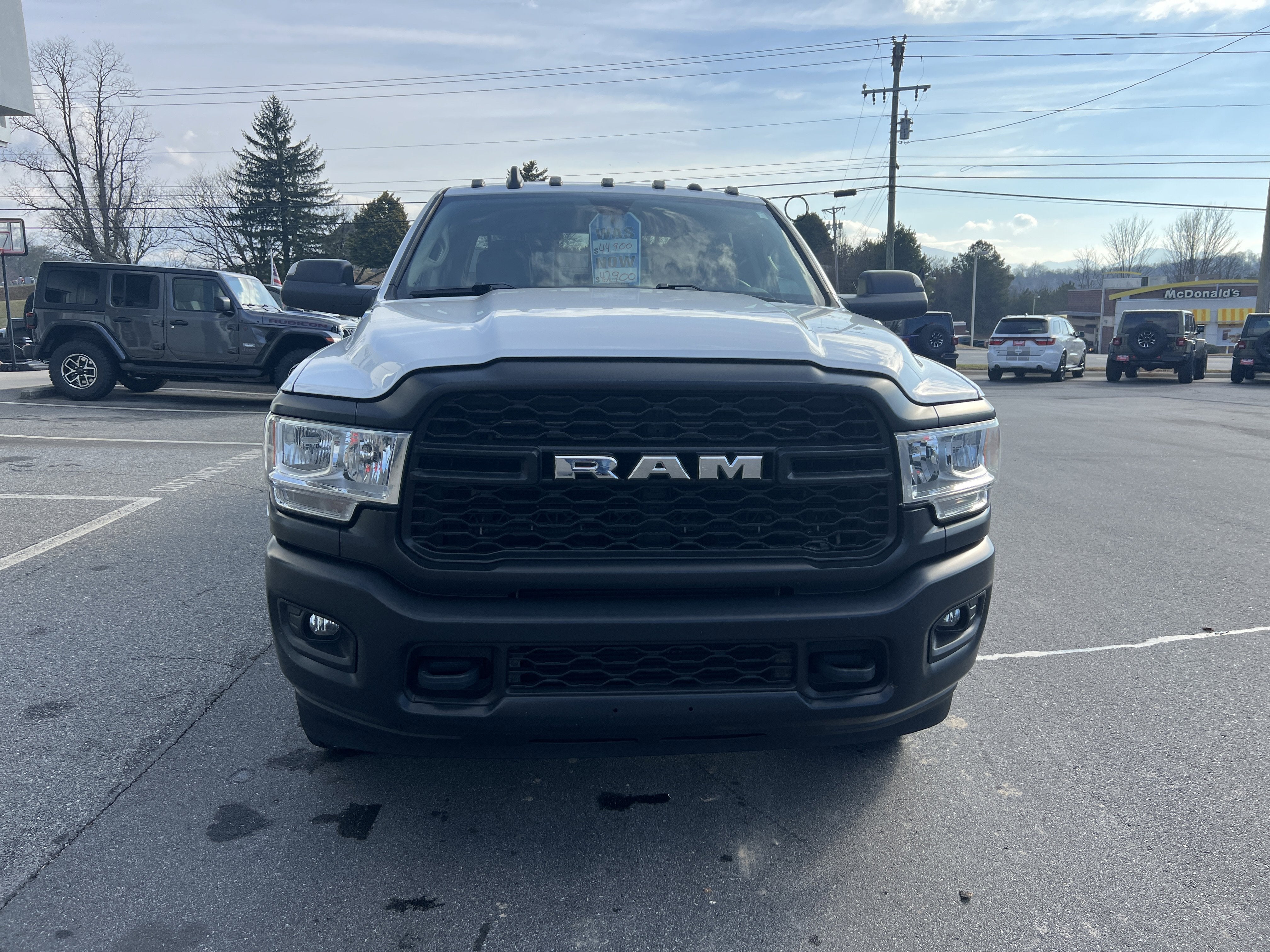 2020 RAM 3500 Chassis Cab Tradesman