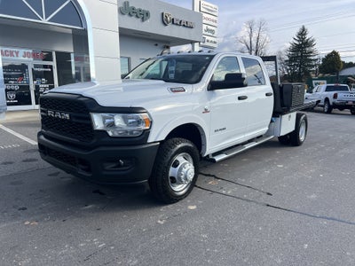 2020 RAM 3500 Chassis Cab Tradesman