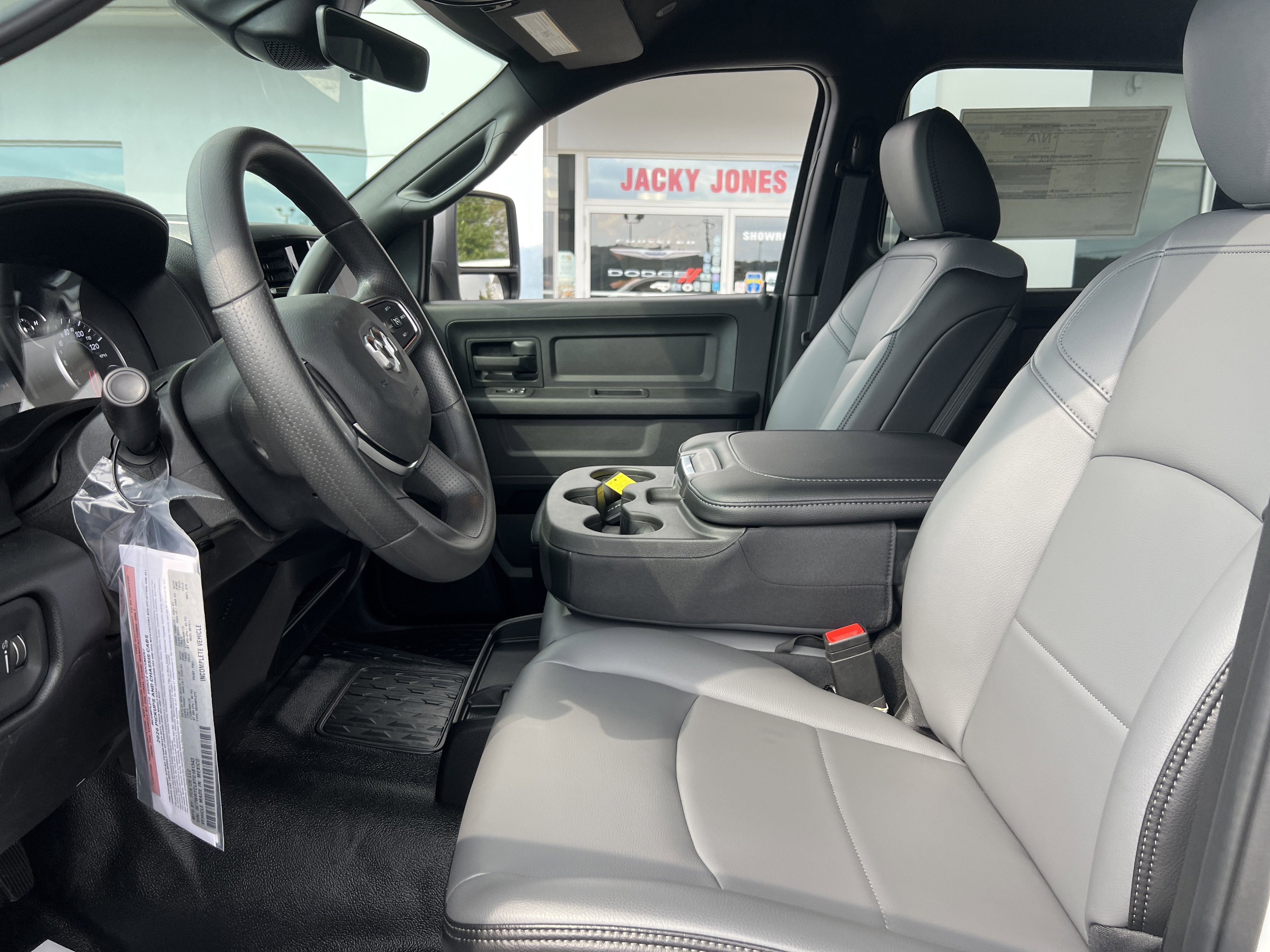 2026 RAM 3500 Chassis Cab Tradesman