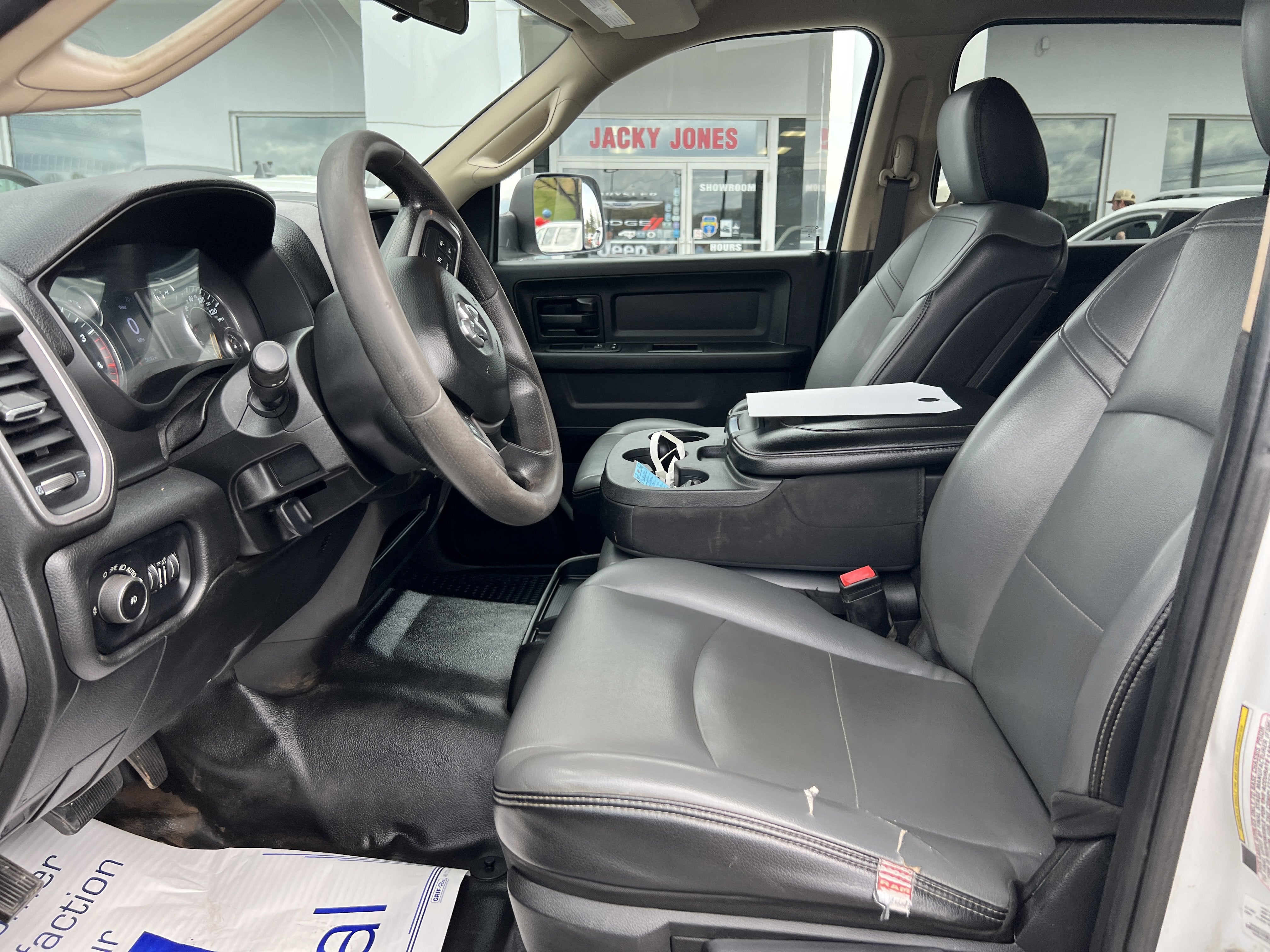 2020 RAM 3500 Chassis Cab Tradesman
