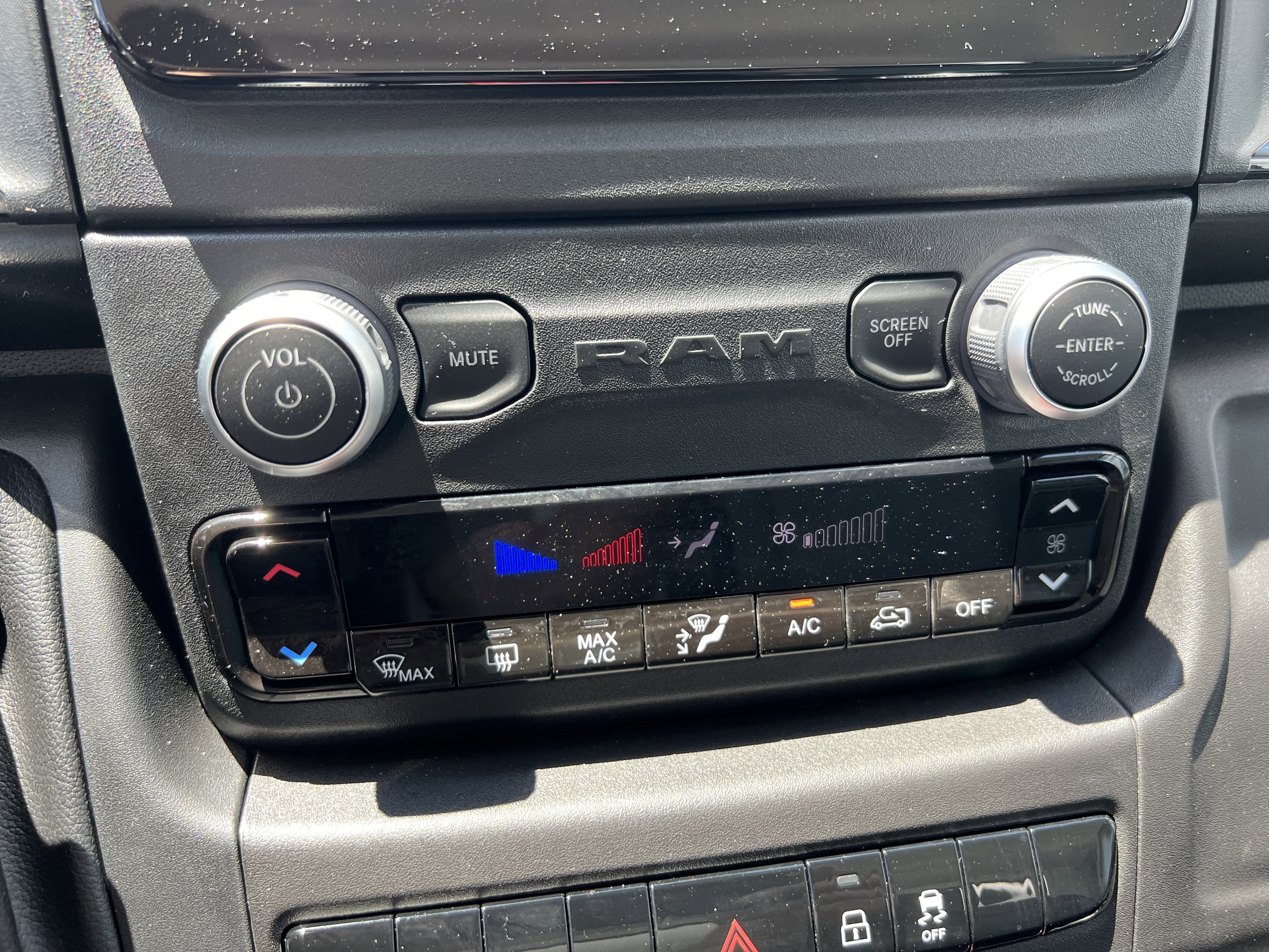 2022 RAM ProMaster Chassis Cab 3500 159" WB 104" CA