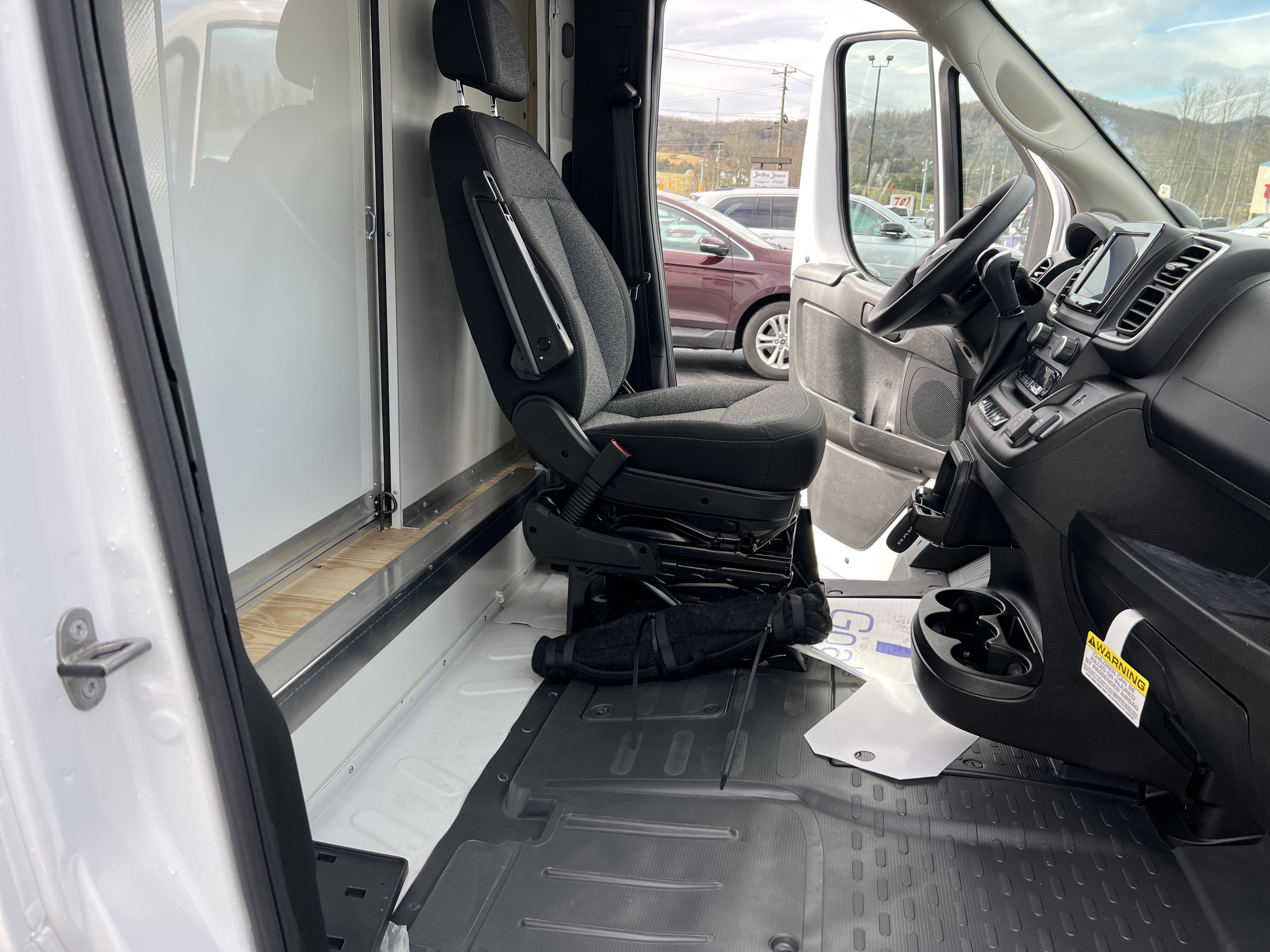 2025 RAM ProMaster Cutaway SLT