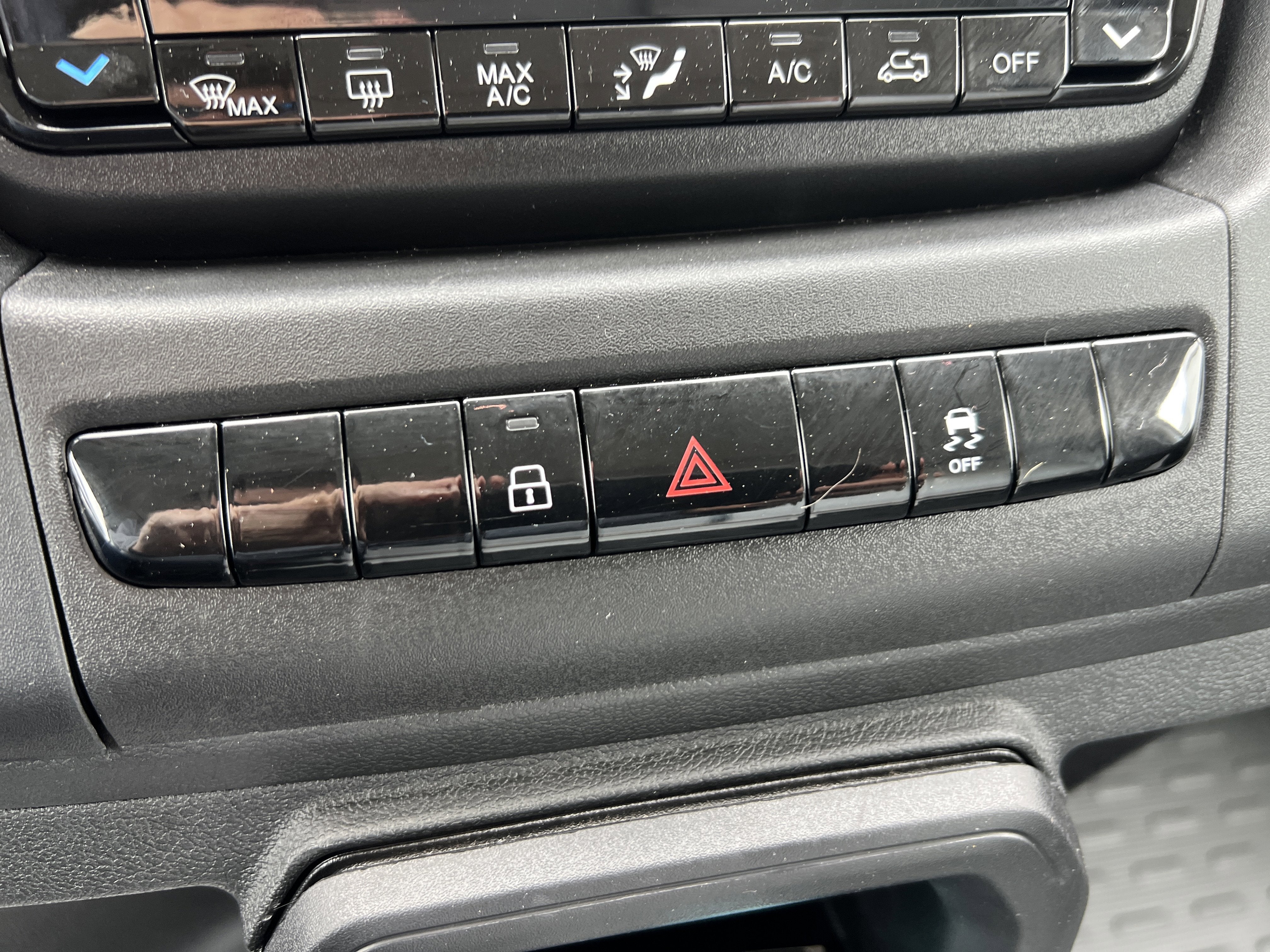 2025 RAM ProMaster Cutaway SLT