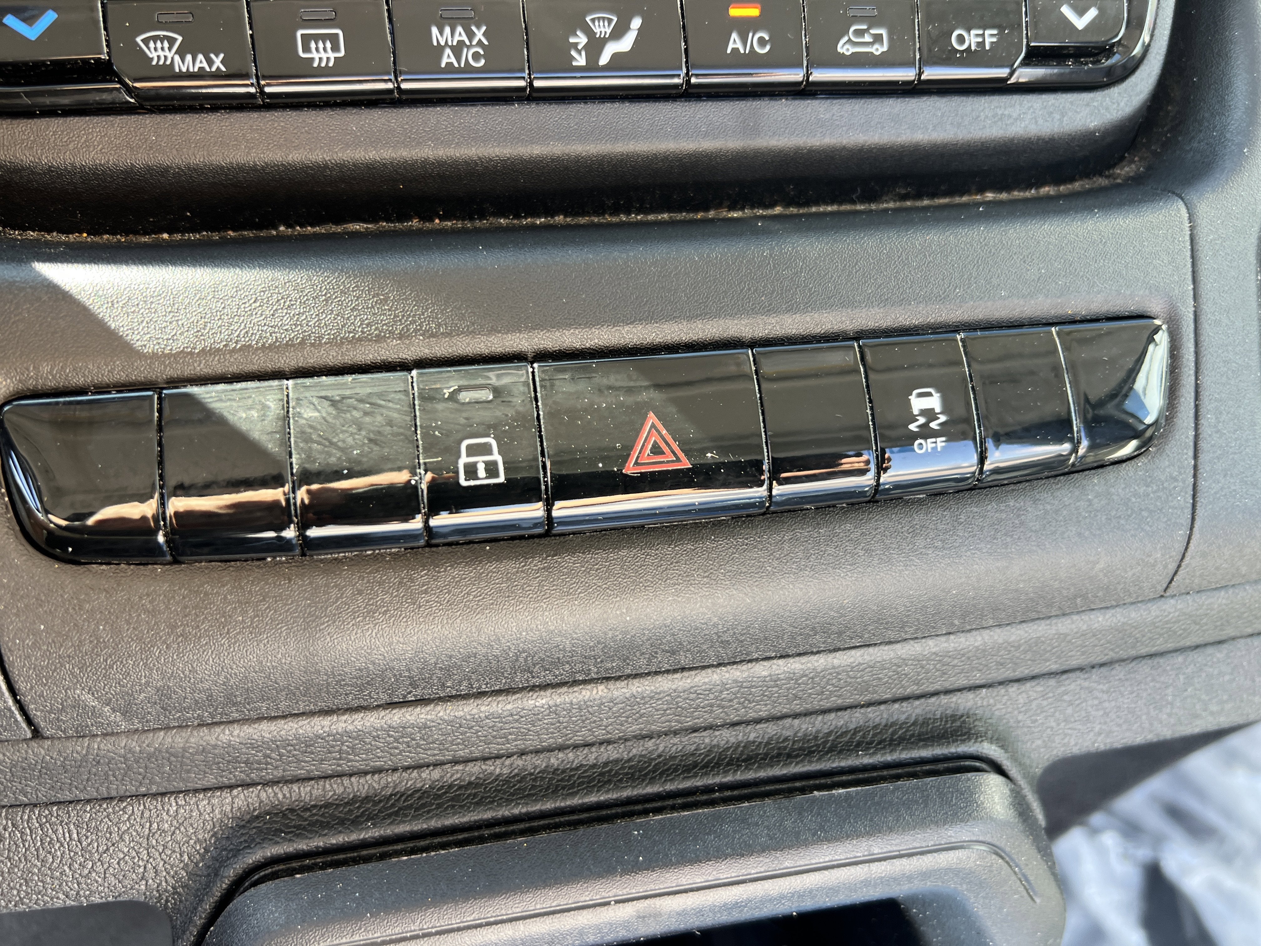 2025 RAM ProMaster Cutaway SLT