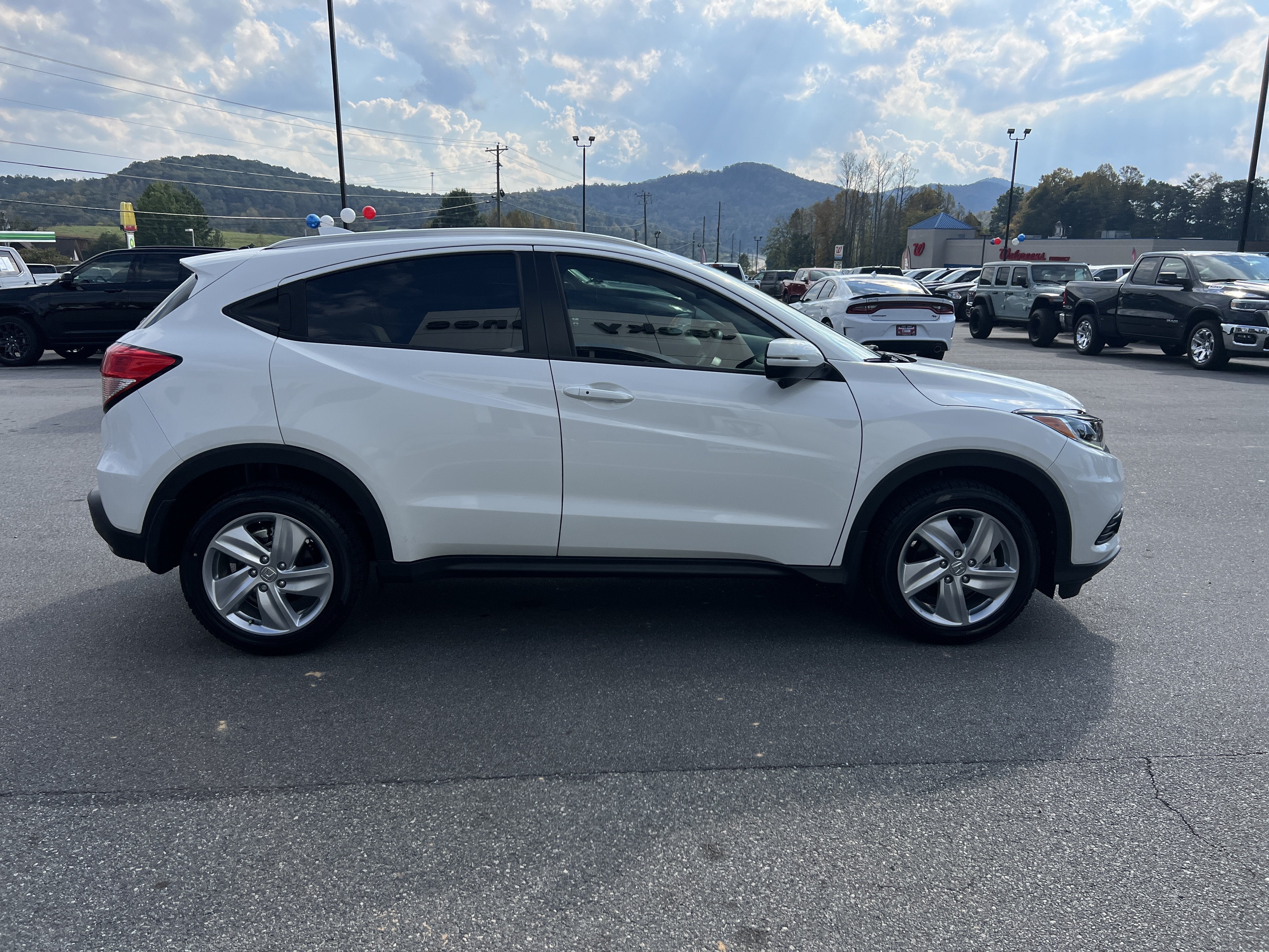 2019 Honda HR-V EX