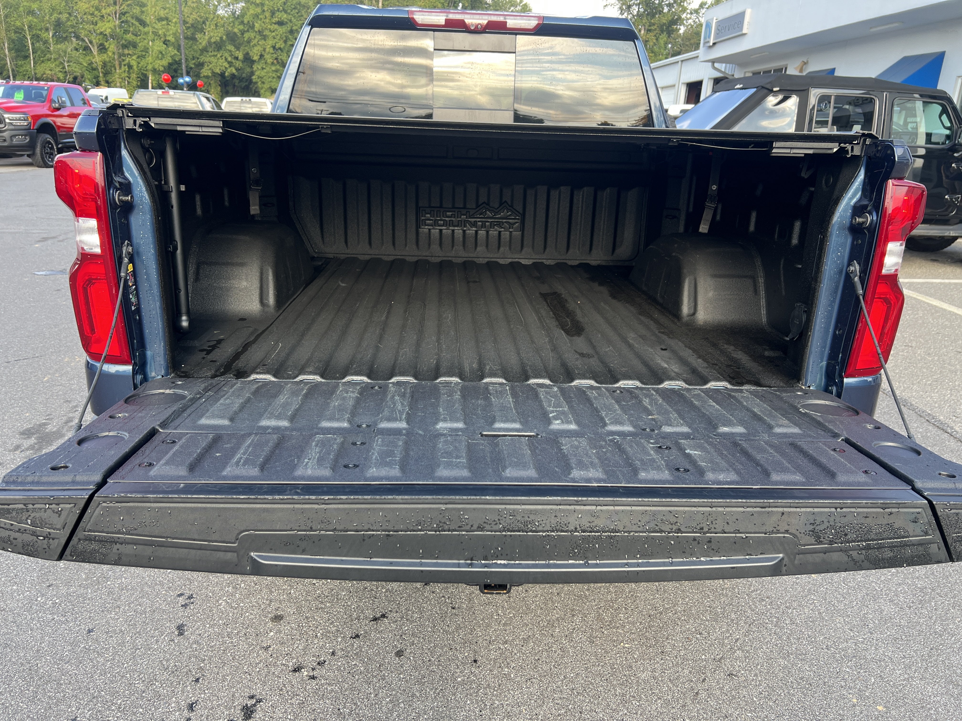 2022 Chevrolet Silverado 1500 High Country