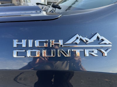 2022 Chevrolet Silverado 1500 High Country