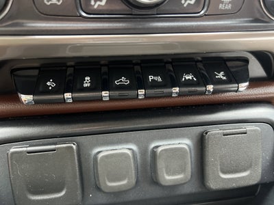 2018 Chevrolet Silverado 1500 High Country