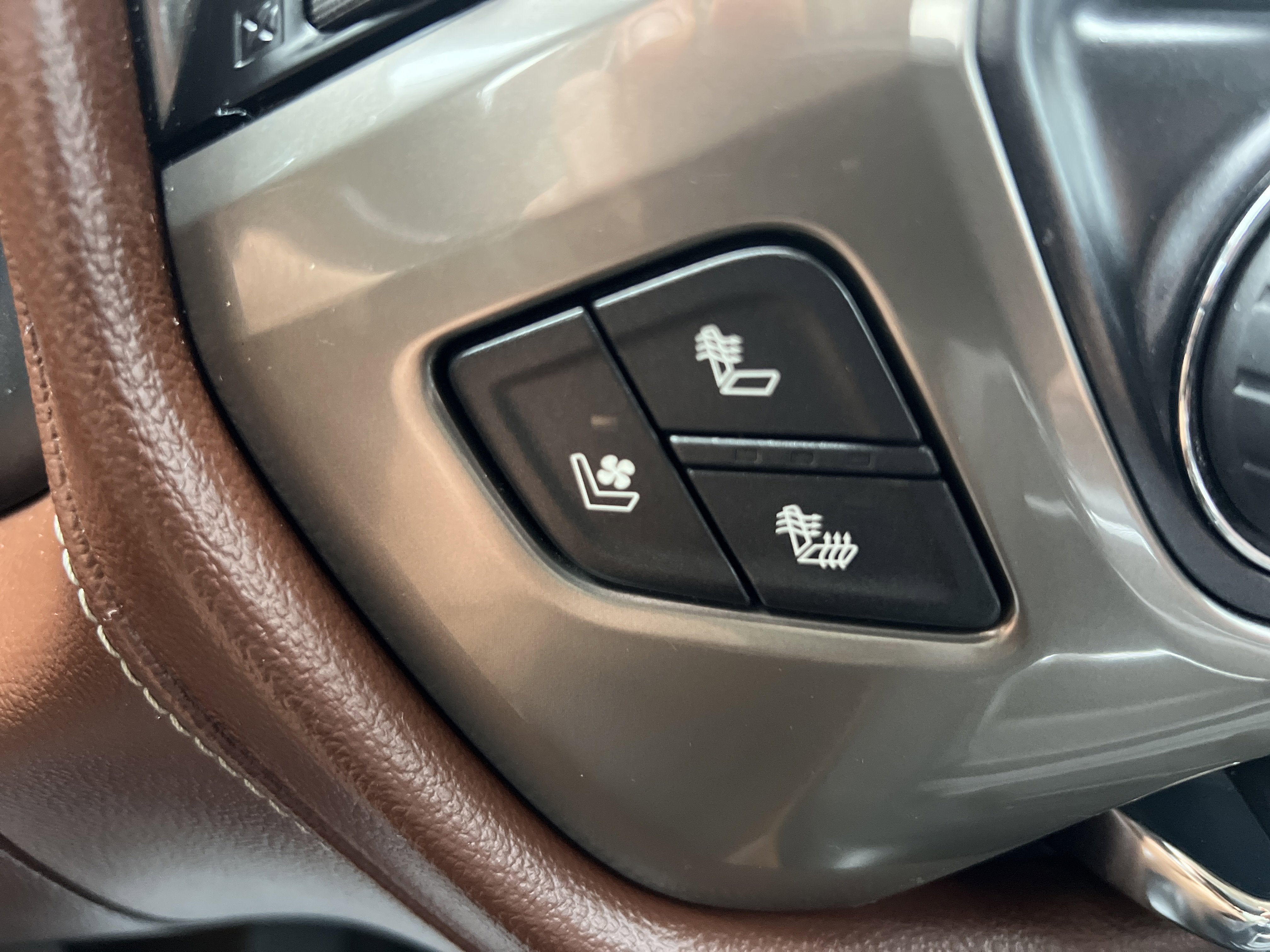 2018 Chevrolet Silverado 1500 High Country