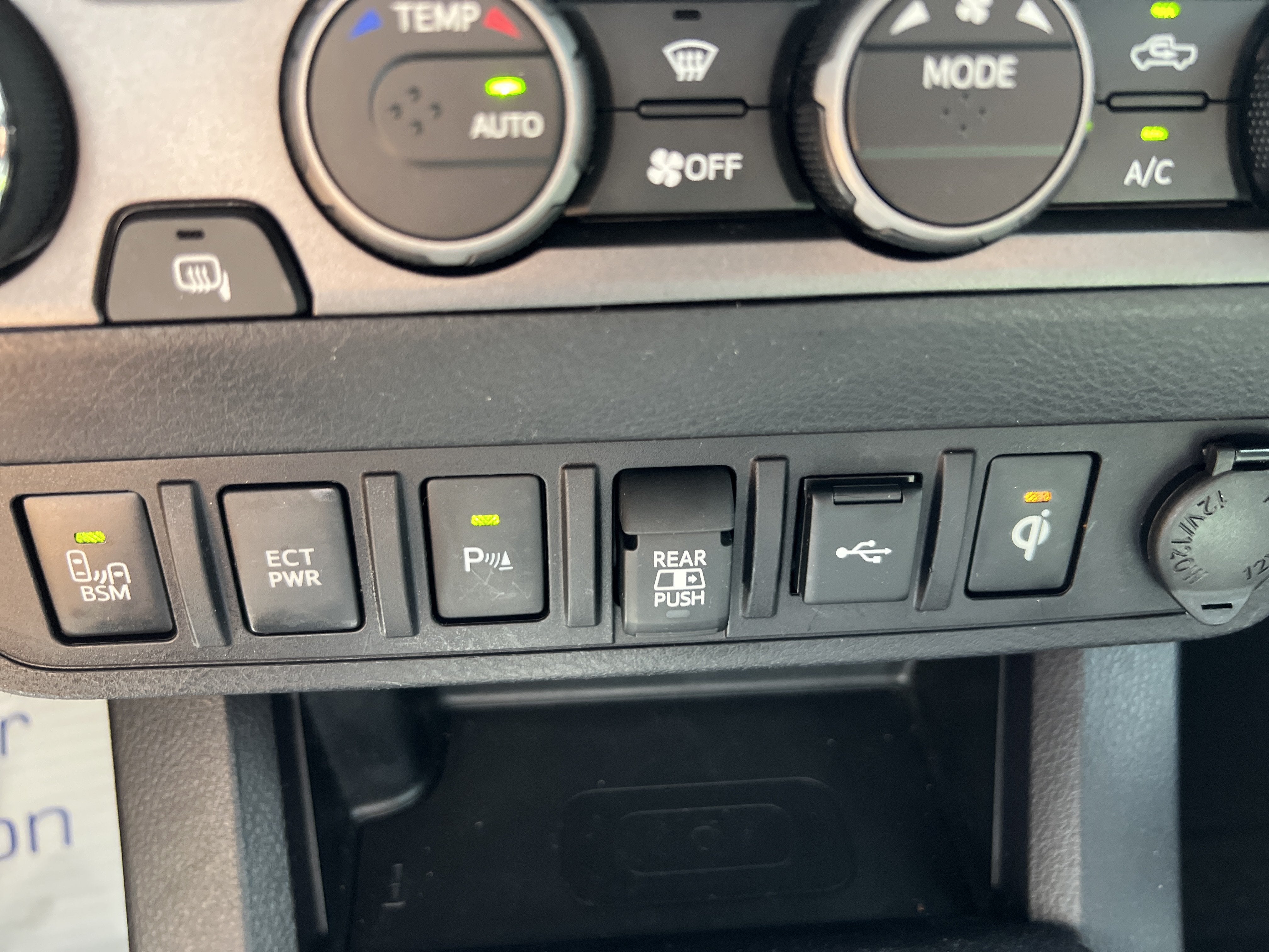2022 Toyota Tacoma 4WD TRD Off Road