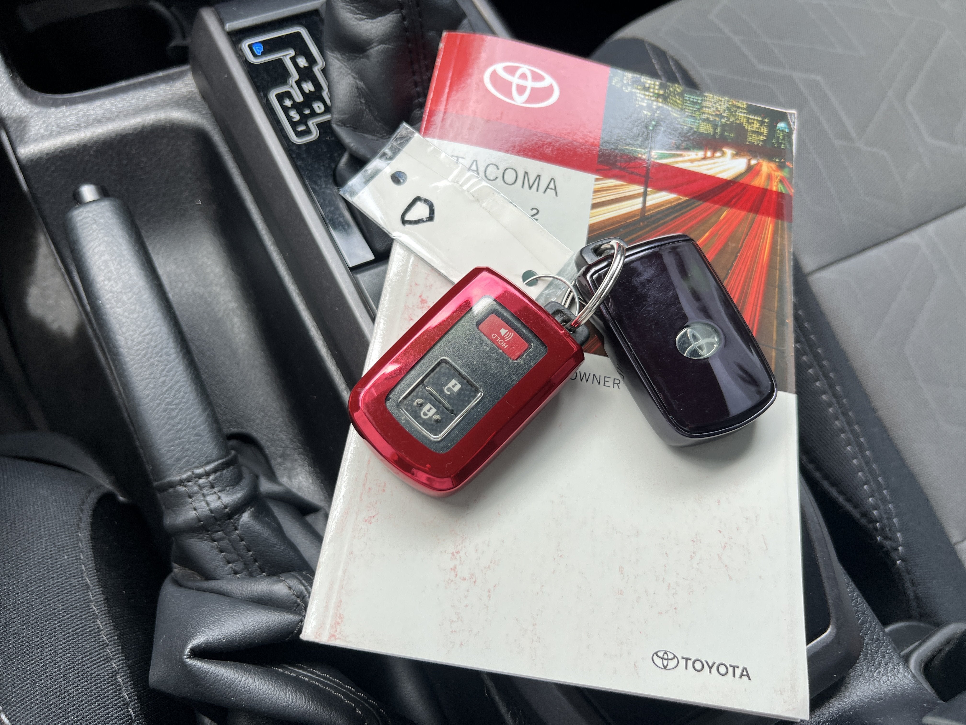2022 Toyota Tacoma 4WD TRD Off Road