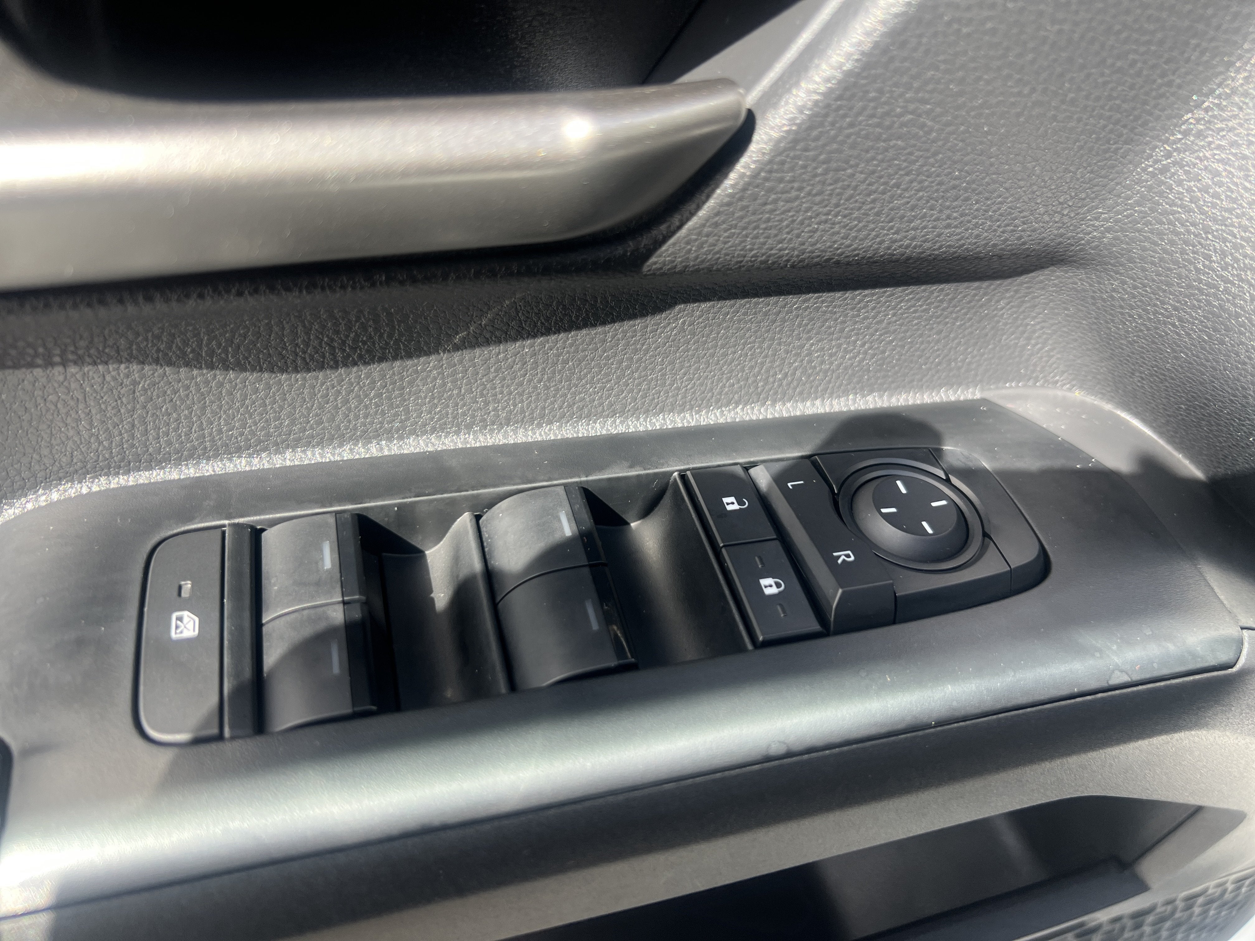2025 Toyota Tacoma 4WD TRD Off Road