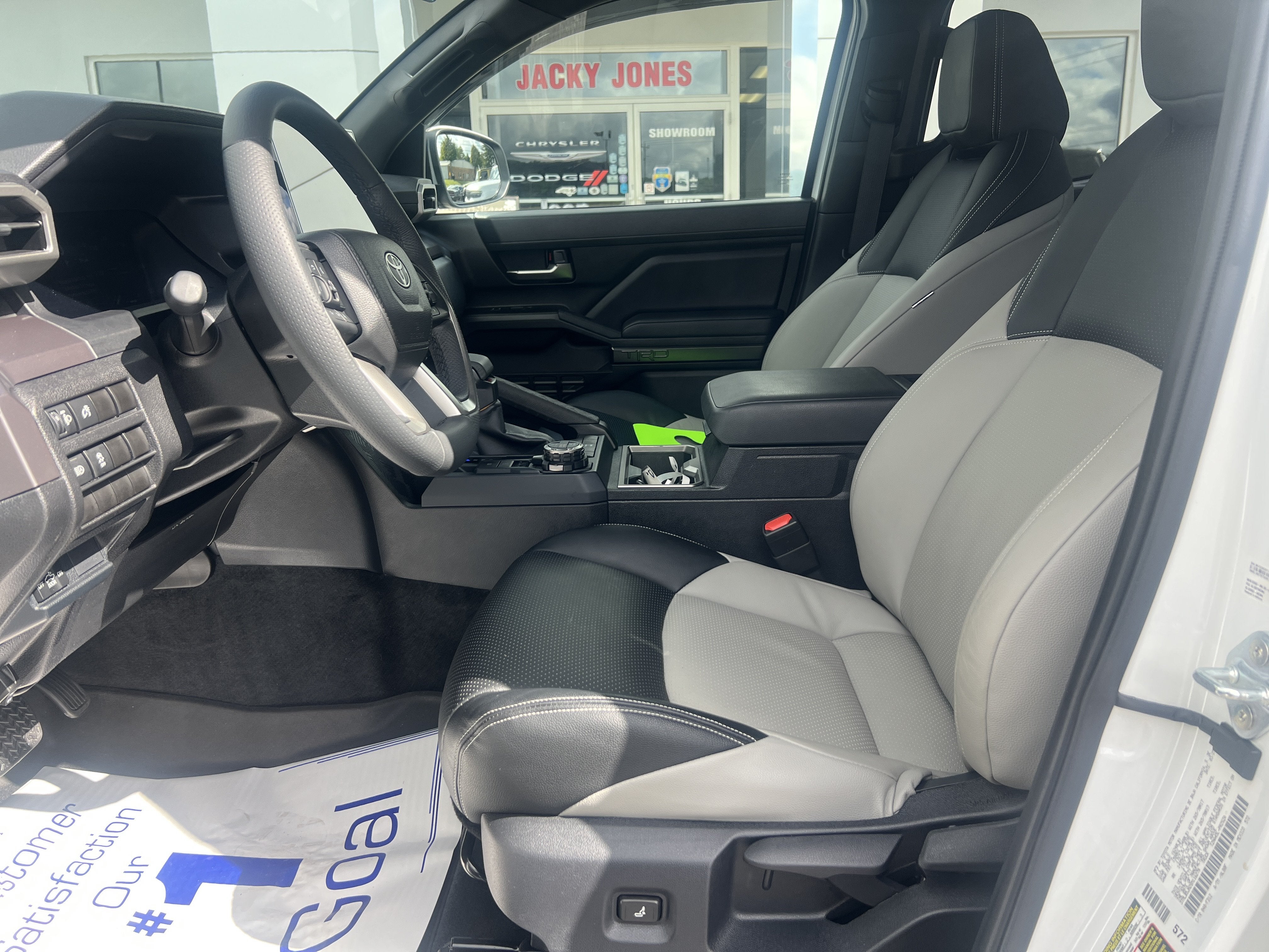 2025 Toyota Tacoma 4WD TRD Off Road