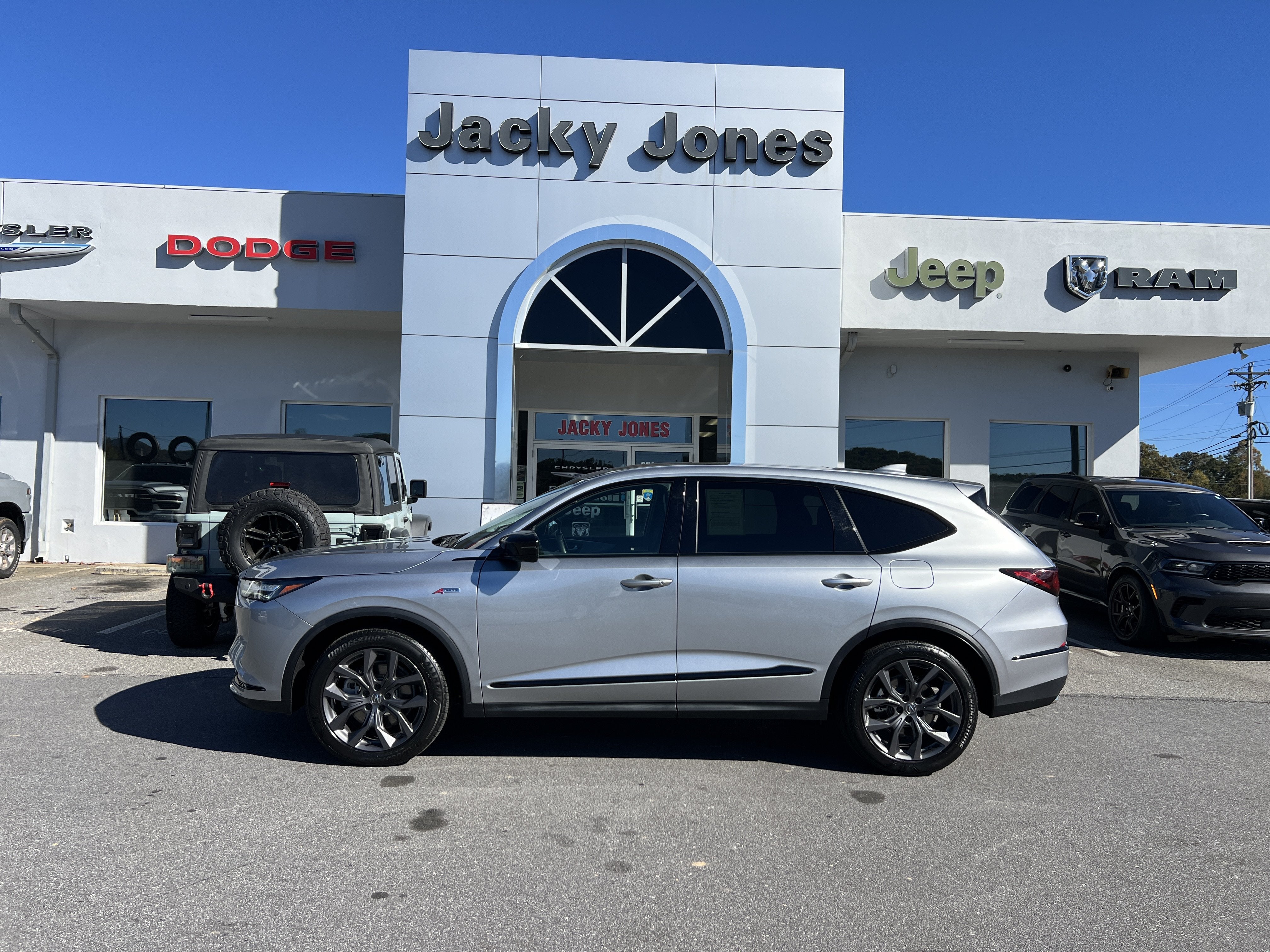 2023 Acura MDX w/A-Spec Package