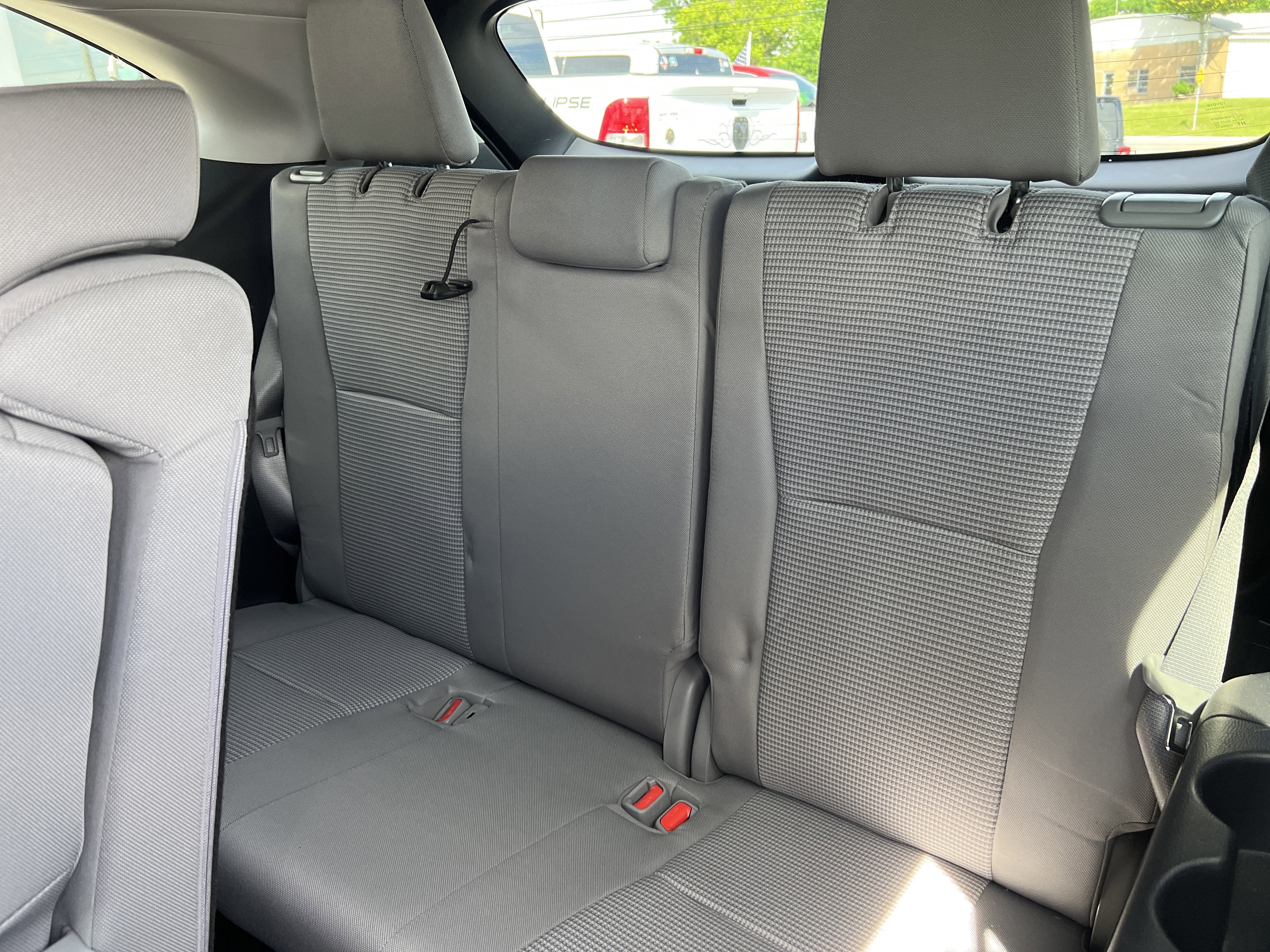 2022 Toyota Highlander Hybrid LE