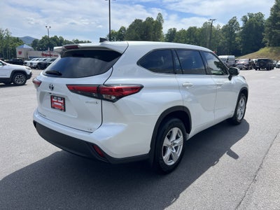 2022 Toyota Highlander Hybrid LE