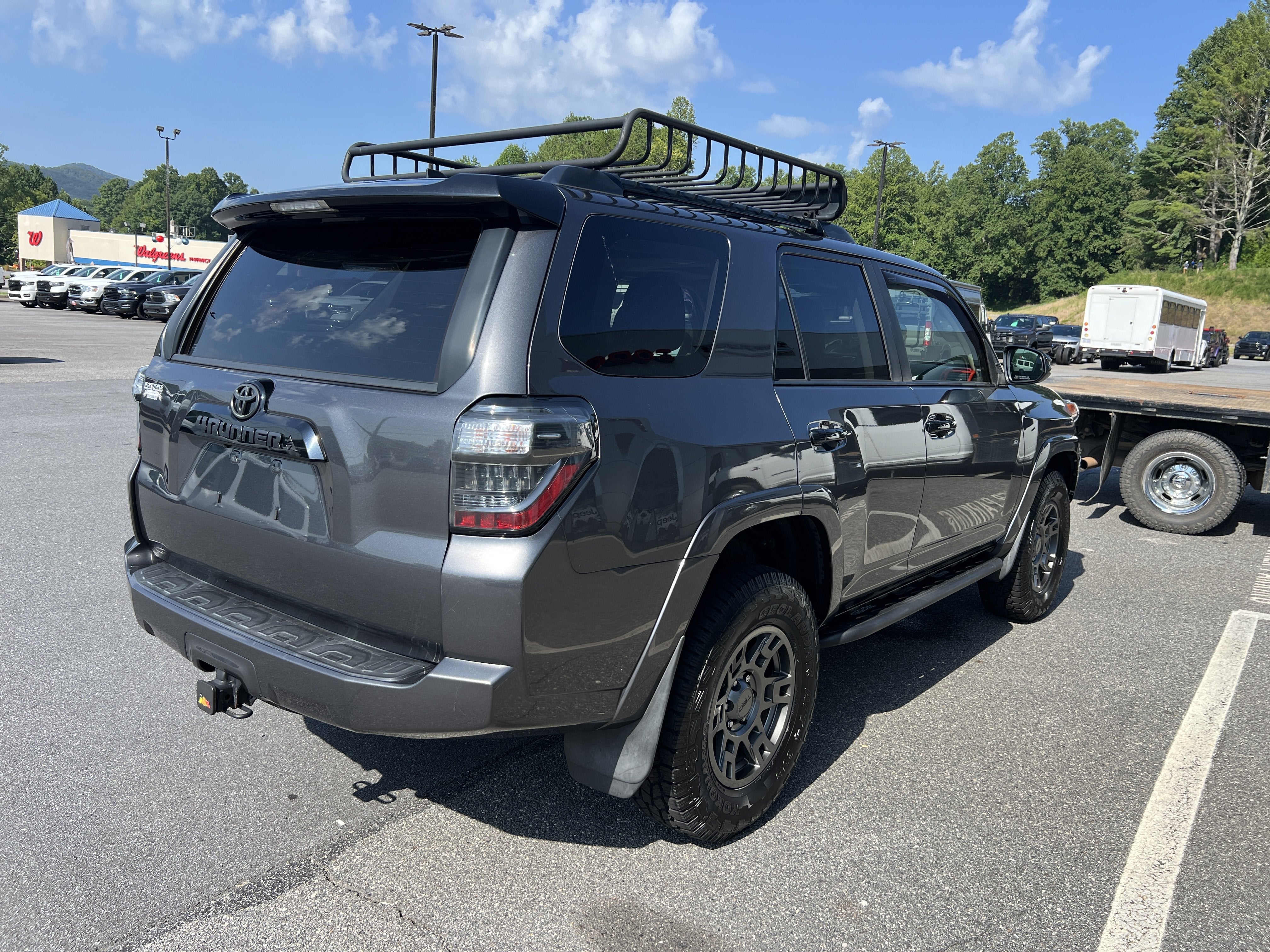 2020 Toyota 4Runner Venture