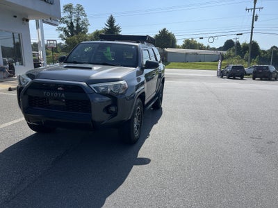 2020 Toyota 4Runner Venture