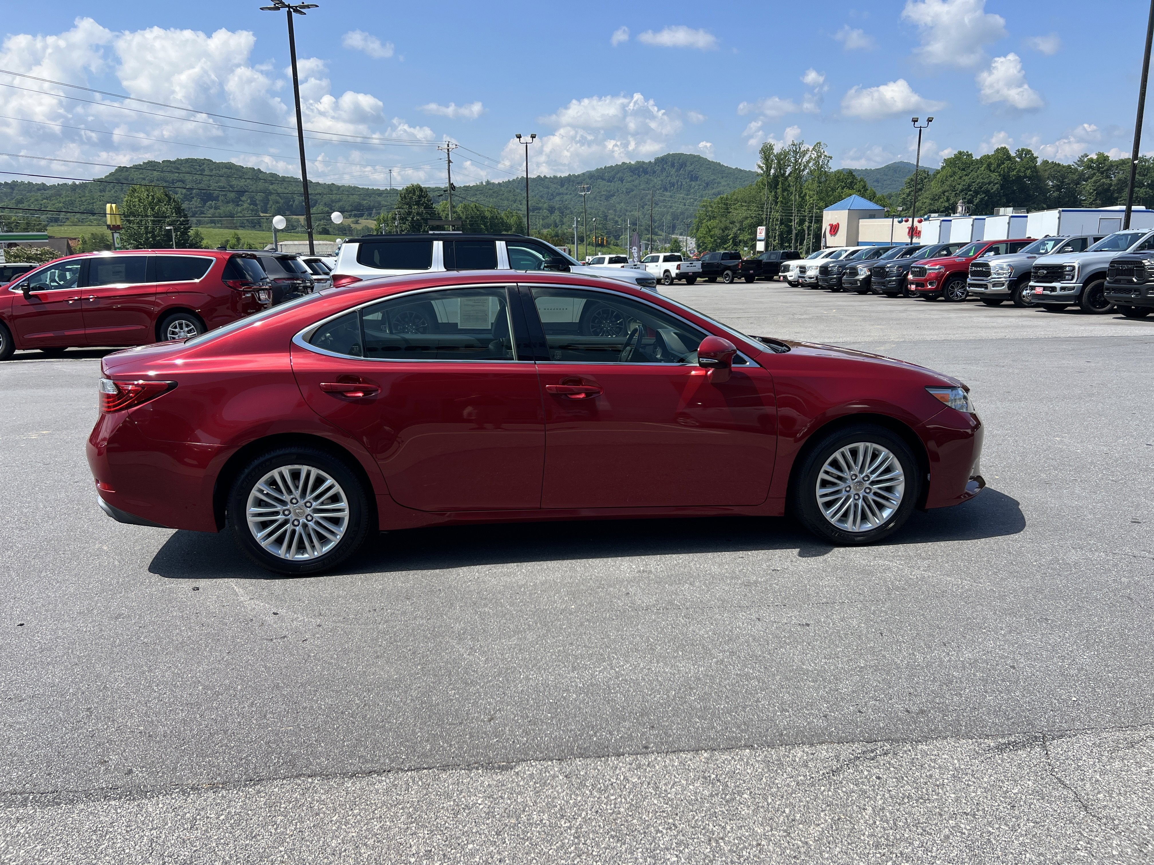 2015 Lexus ES 350 4dr Sdn