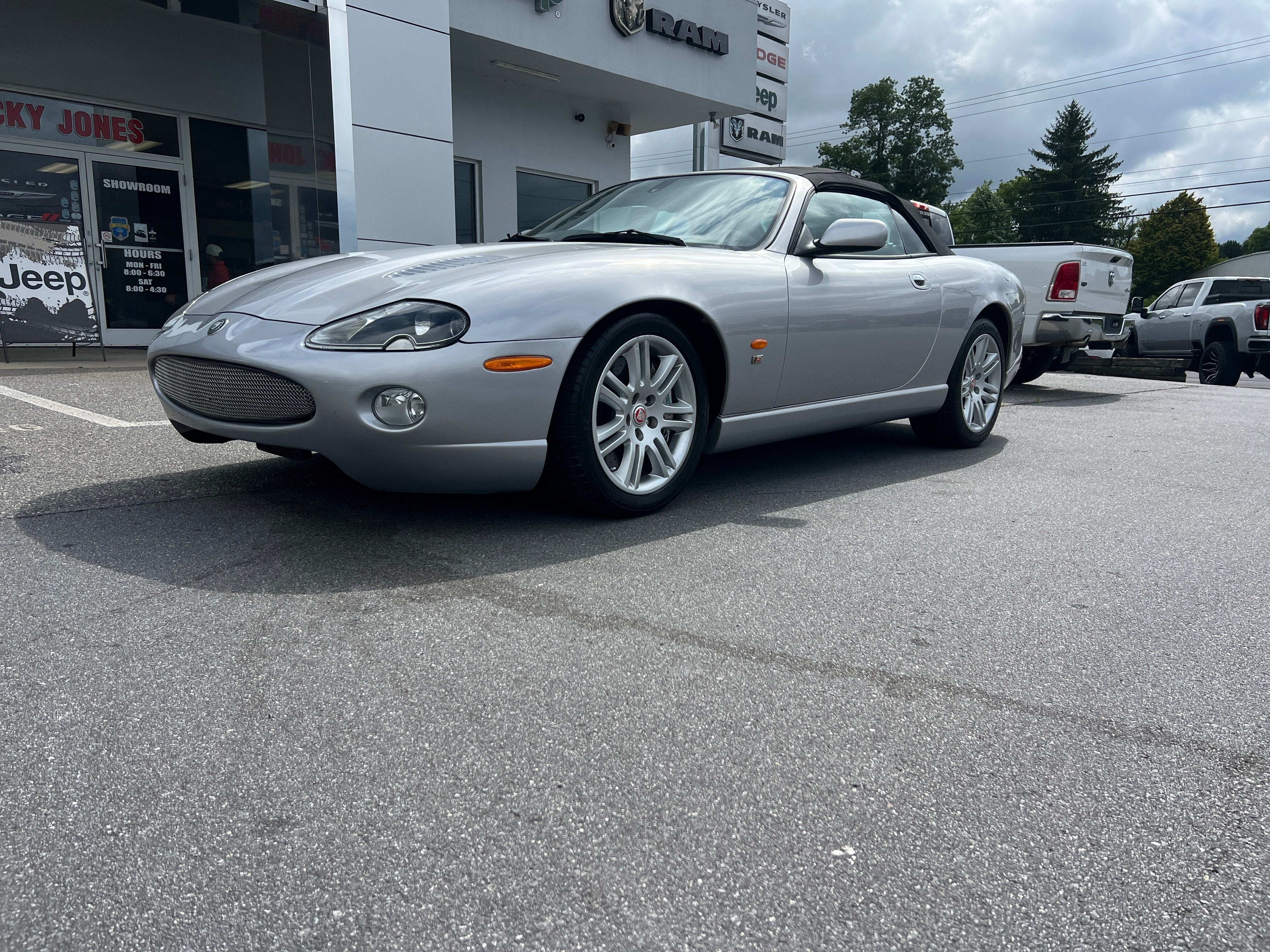 2005 Jaguar XK8 XKR