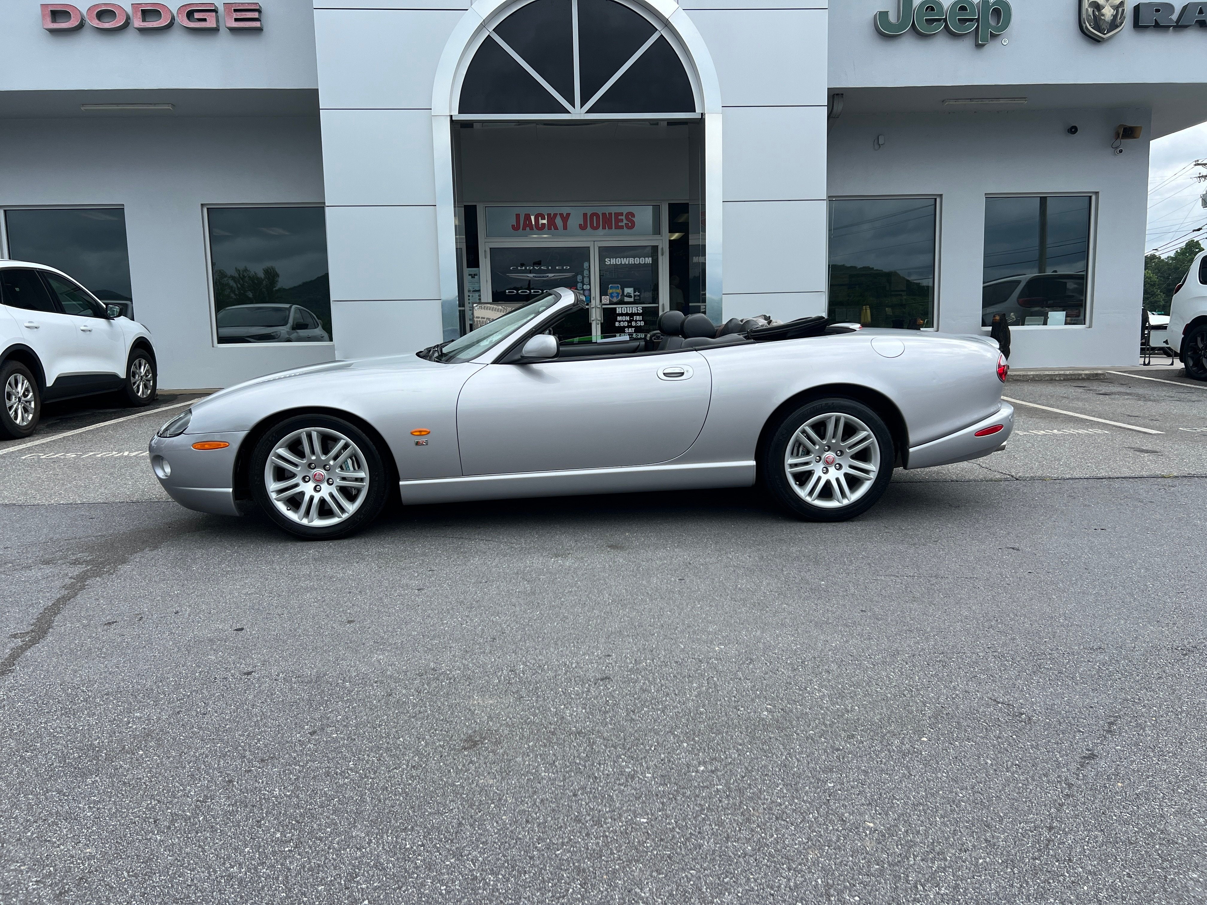 2005 Jaguar XK8 XKR