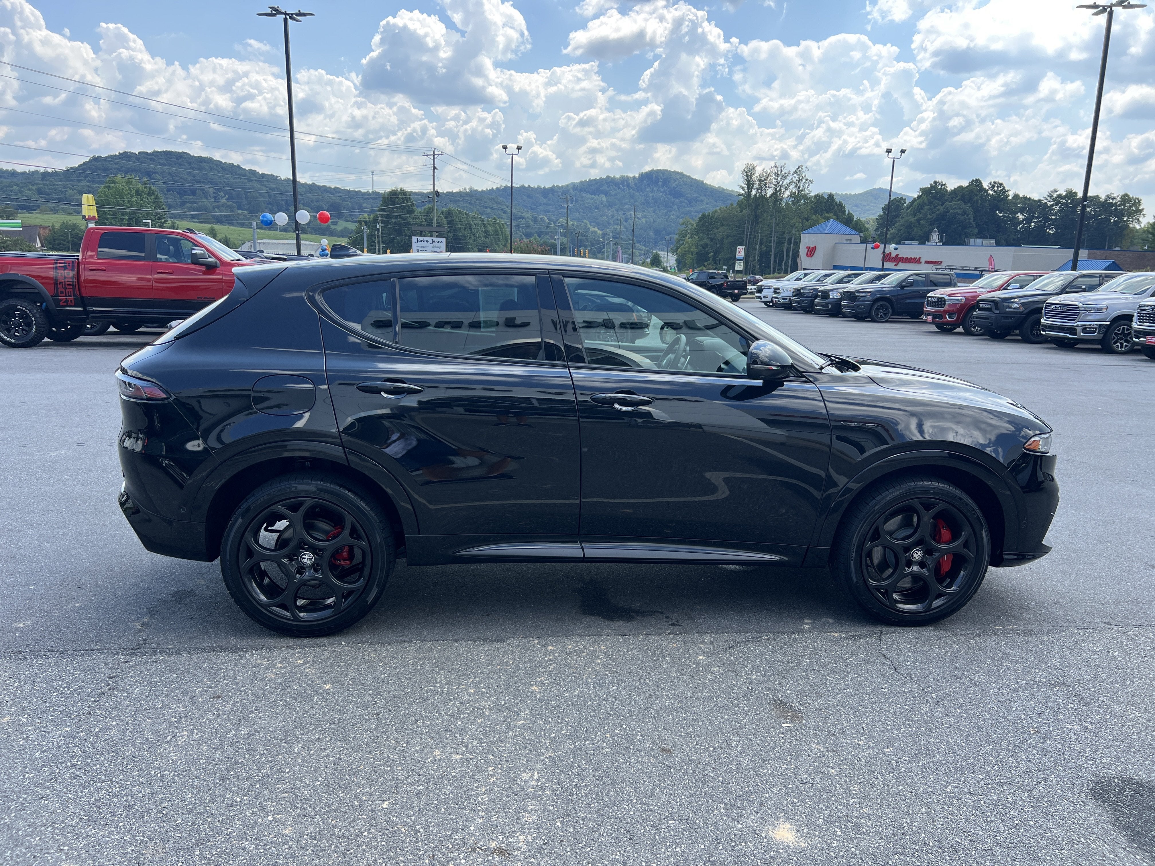 2026 Alfa Romeo Tonale Veloce