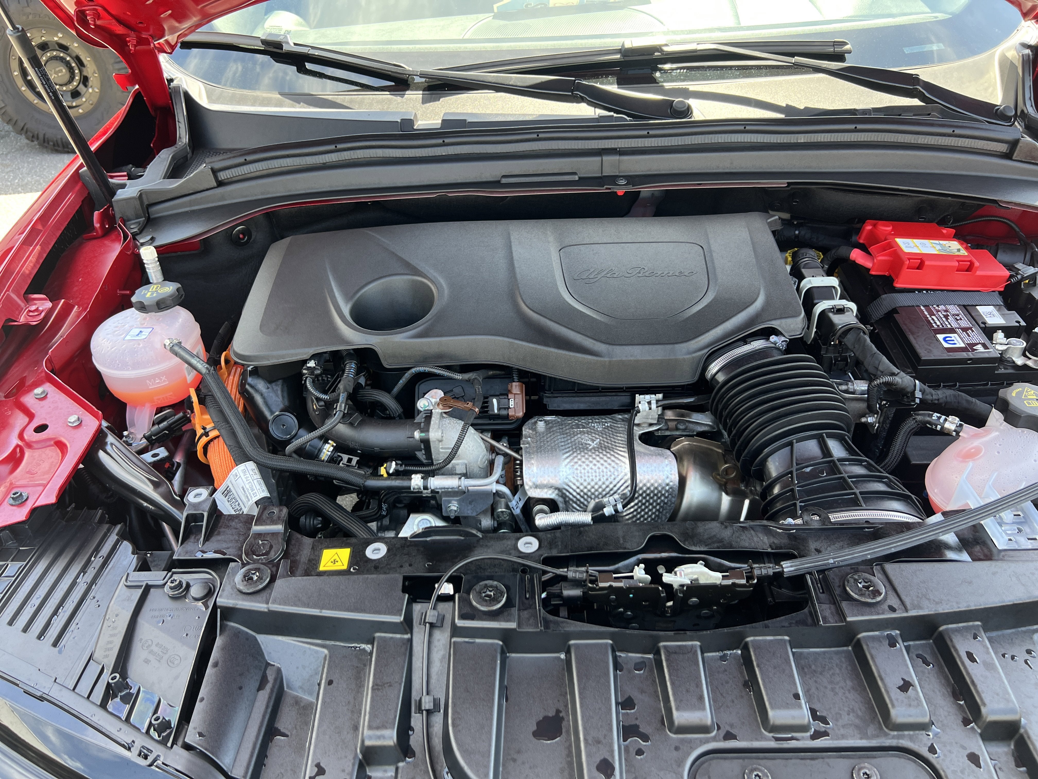 2025 Alfa Romeo Tonale Special Edition Intensa