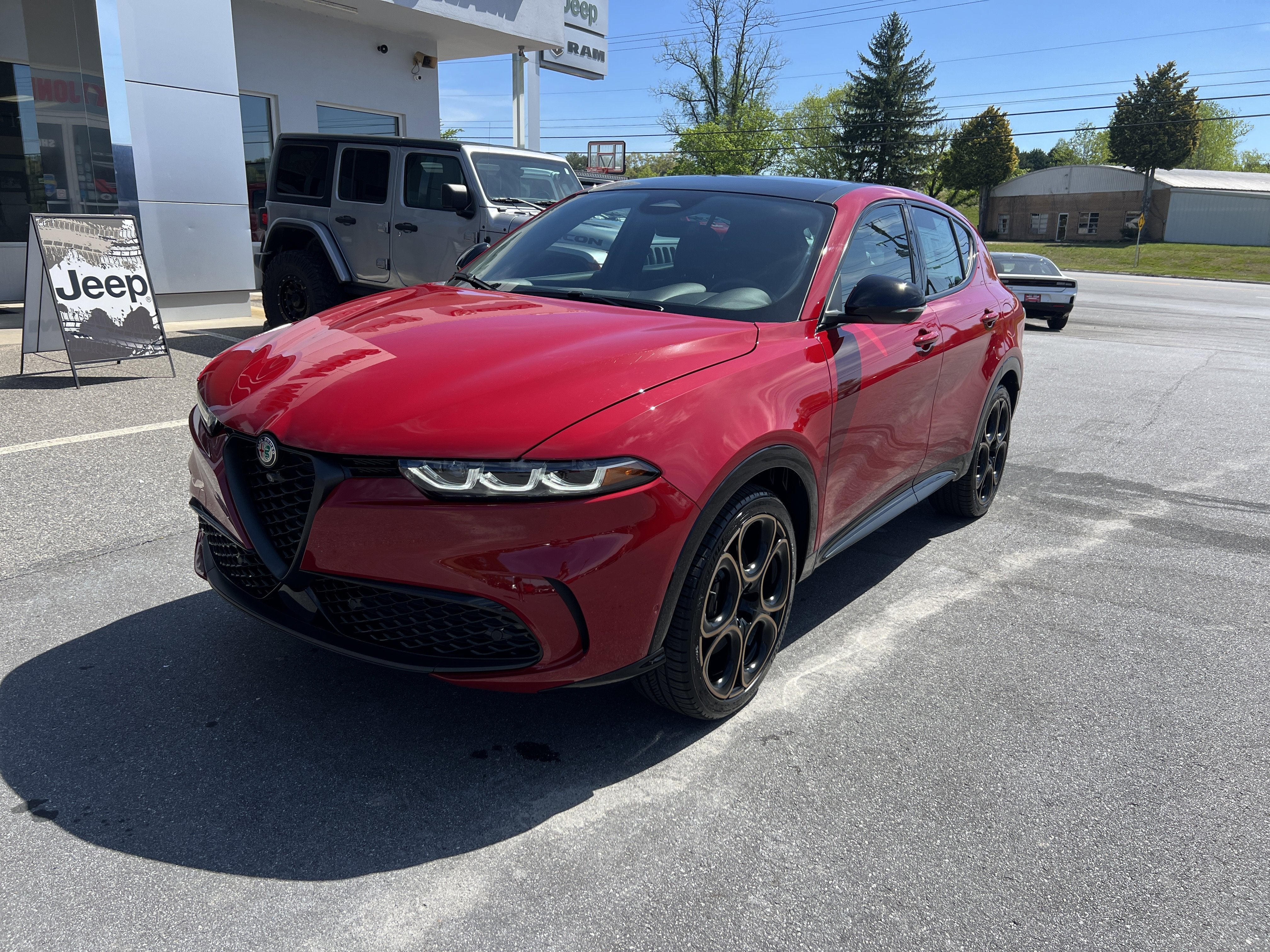 2025 Alfa Romeo Tonale Special Edition Intensa