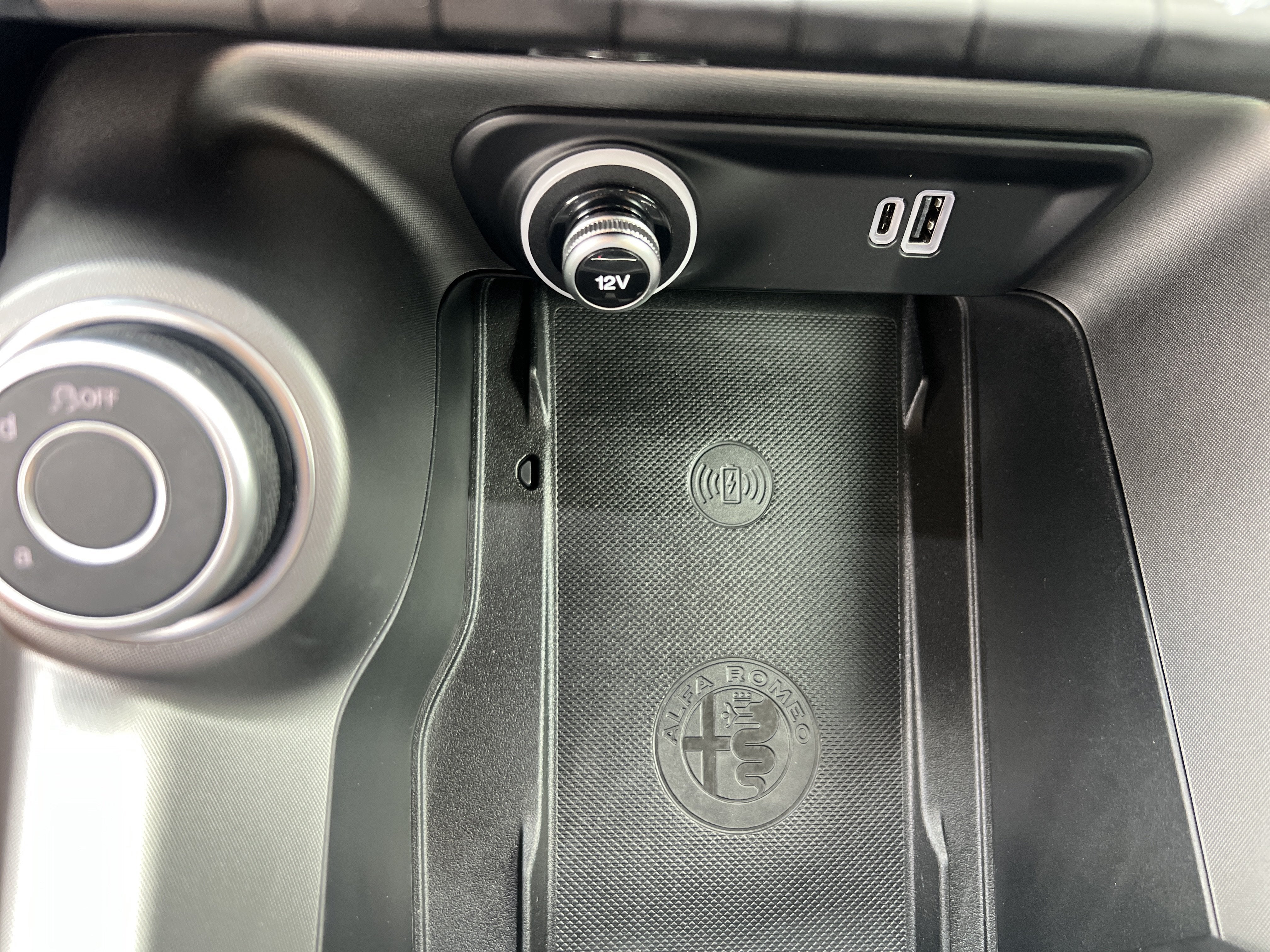 2024 Alfa Romeo Tonale Ti