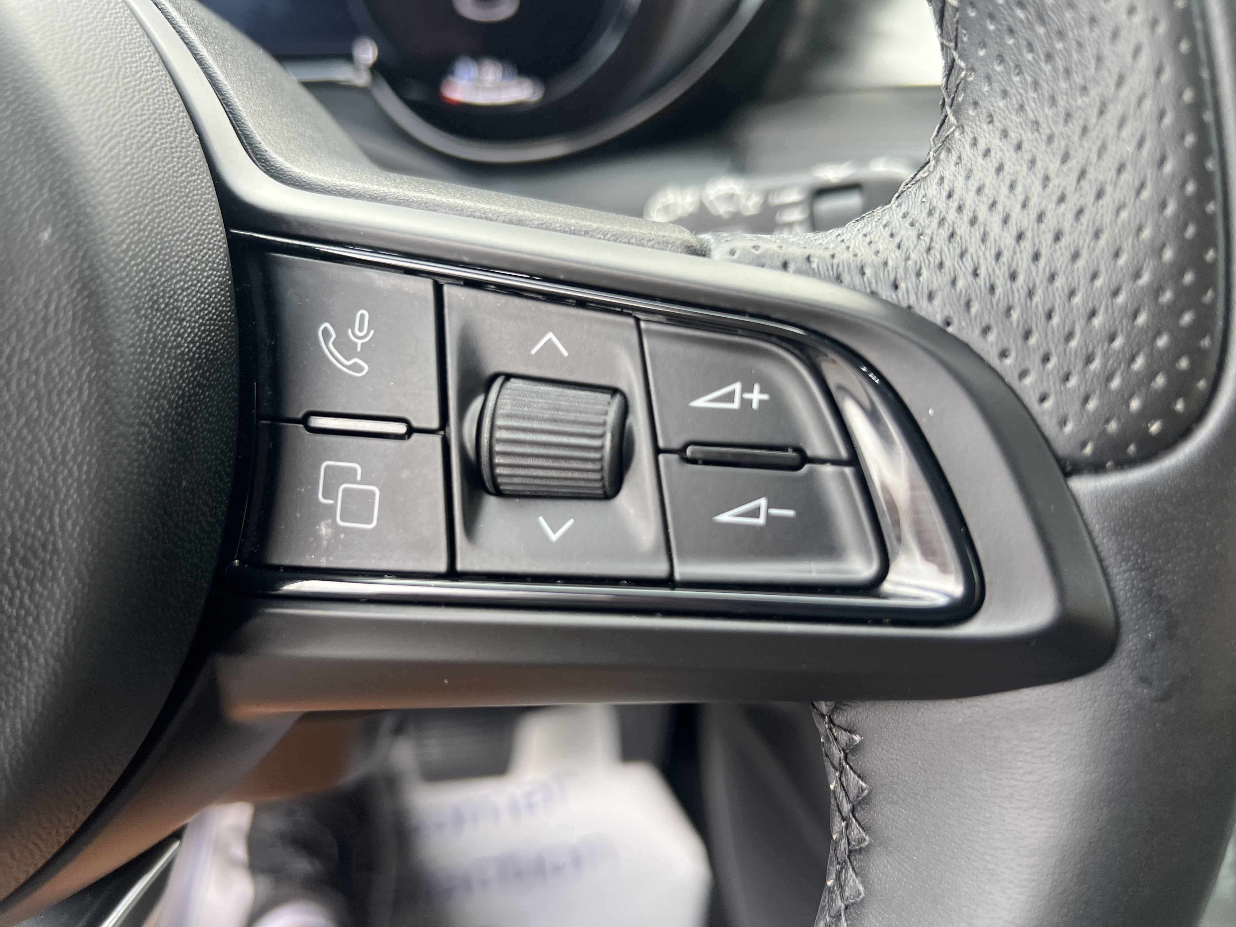 2024 Alfa Romeo Tonale Ti