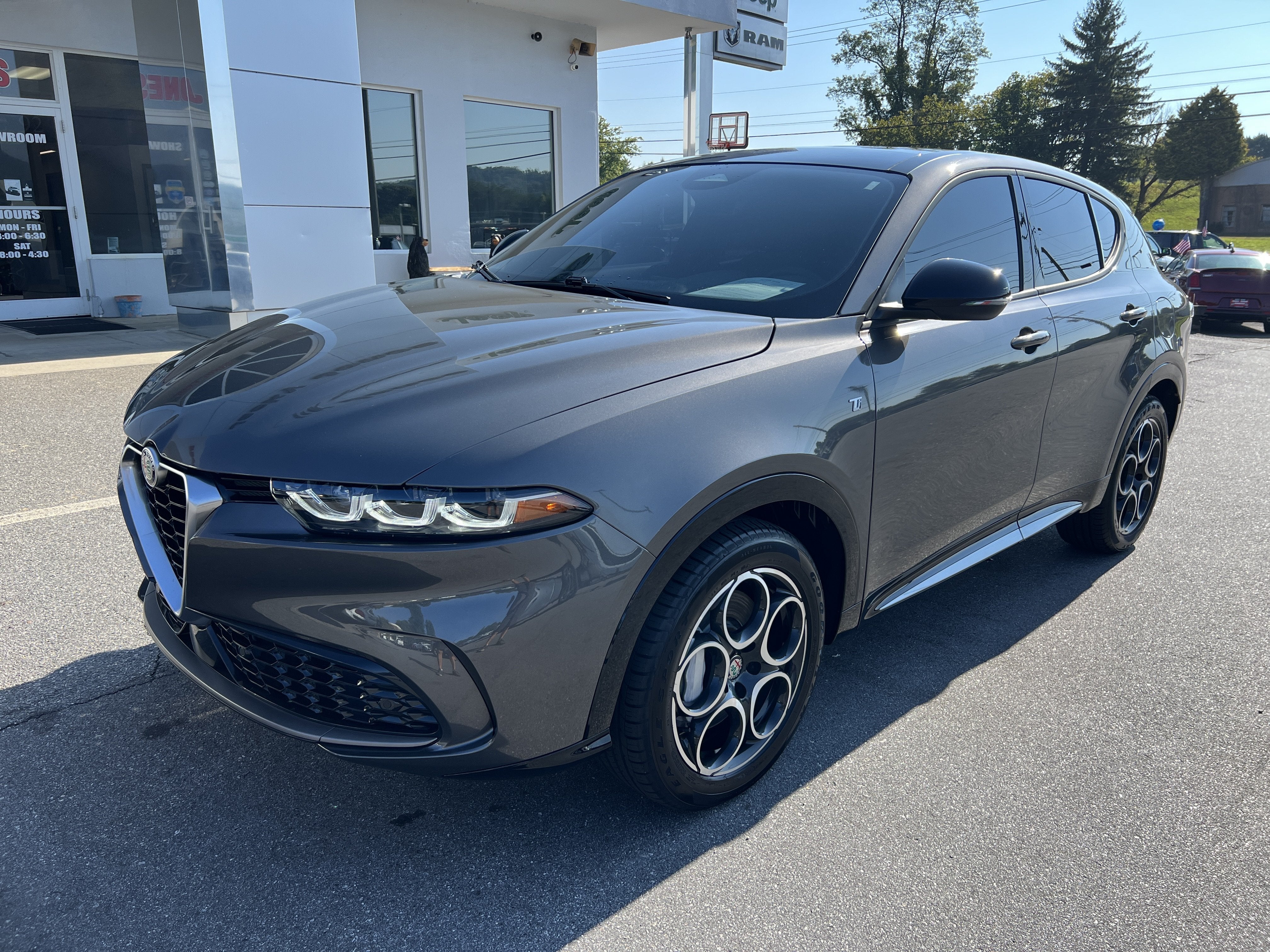 2024 Alfa Romeo Tonale Ti