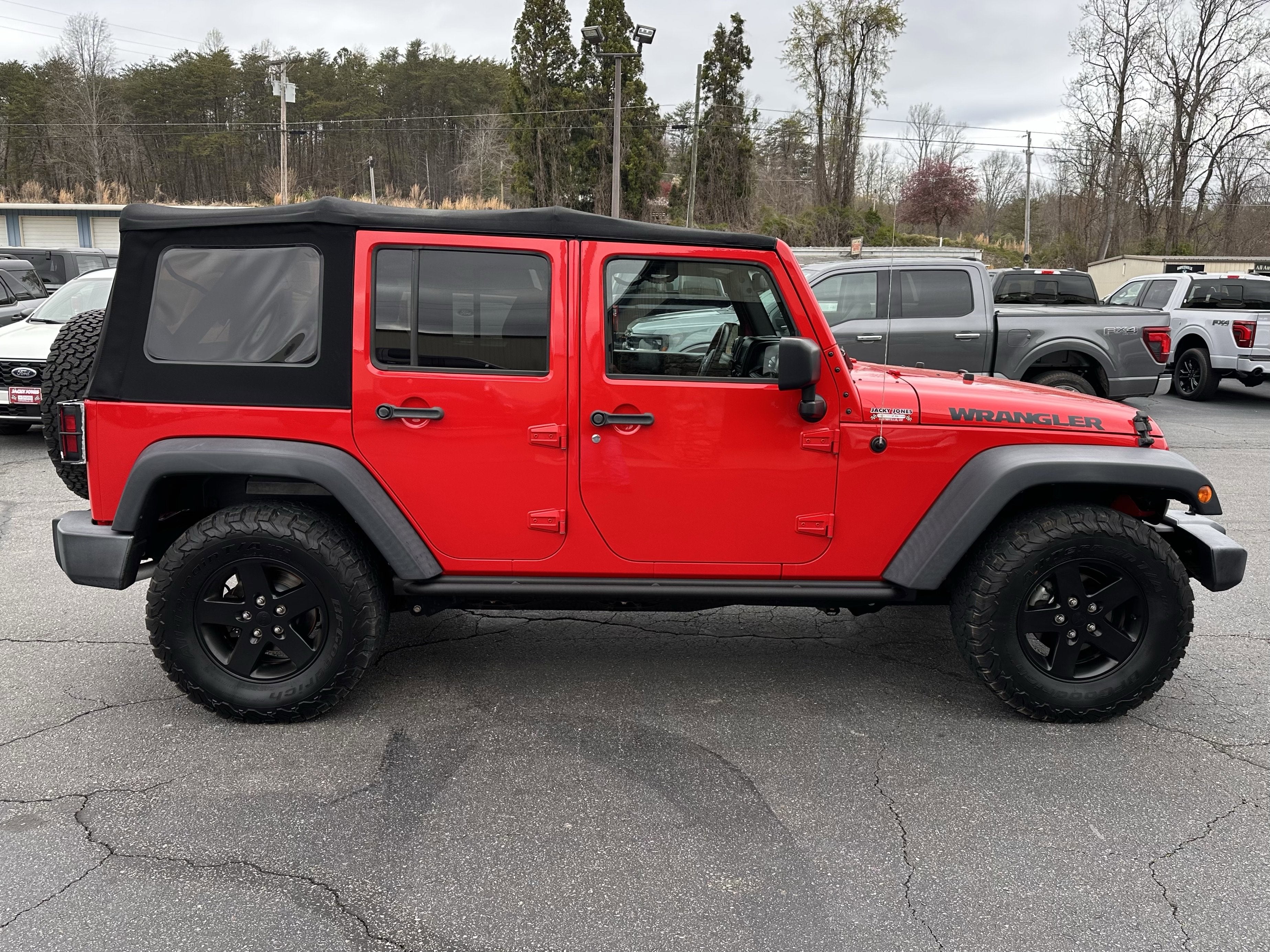 2016 Jeep Wrangler Unlimited Black Bear