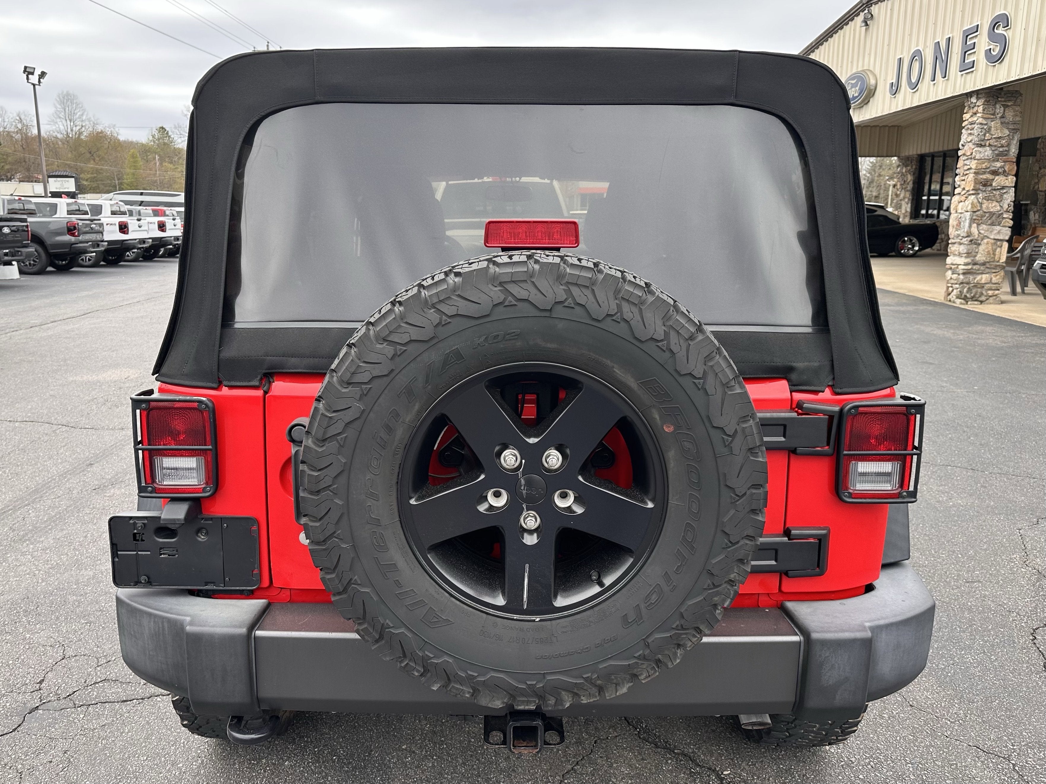 2016 Jeep Wrangler Unlimited Black Bear