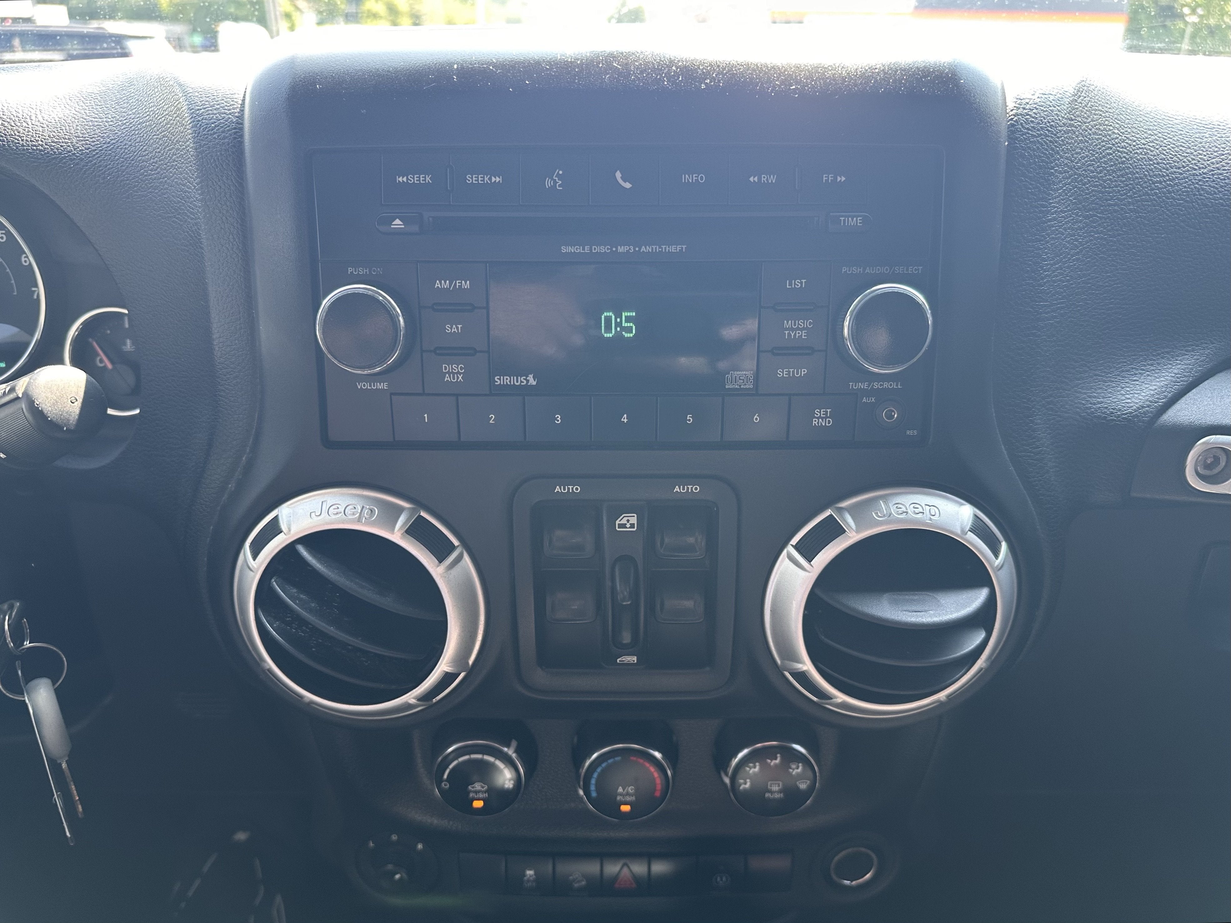 2015 Jeep Wrangler Unlimited Sahara