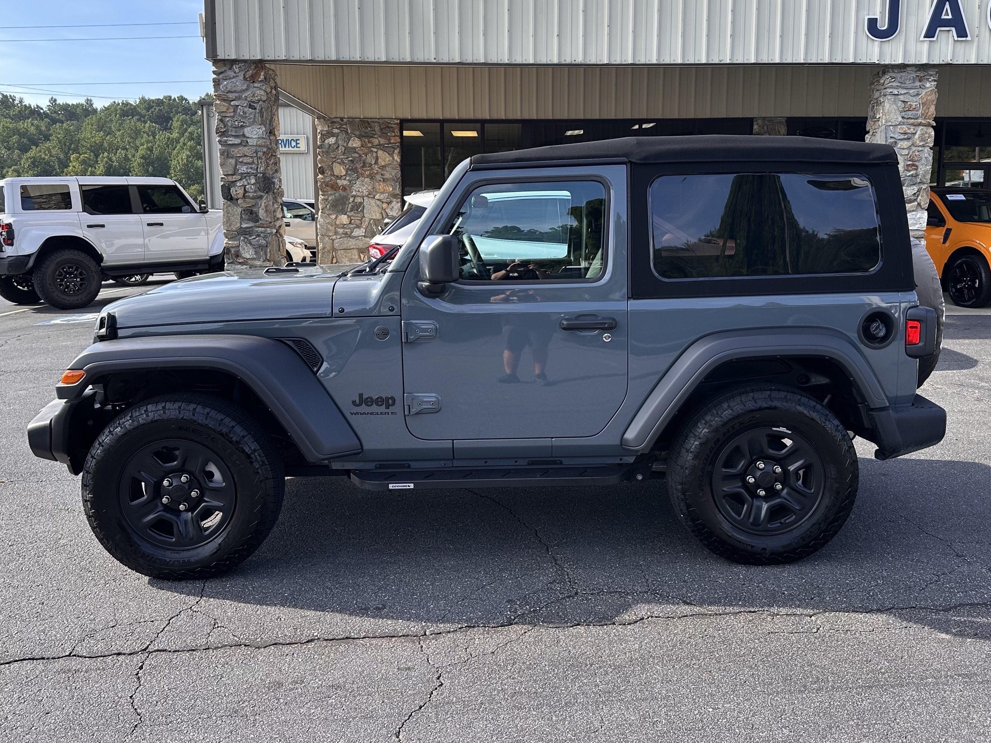 2024 Jeep Wrangler Sport