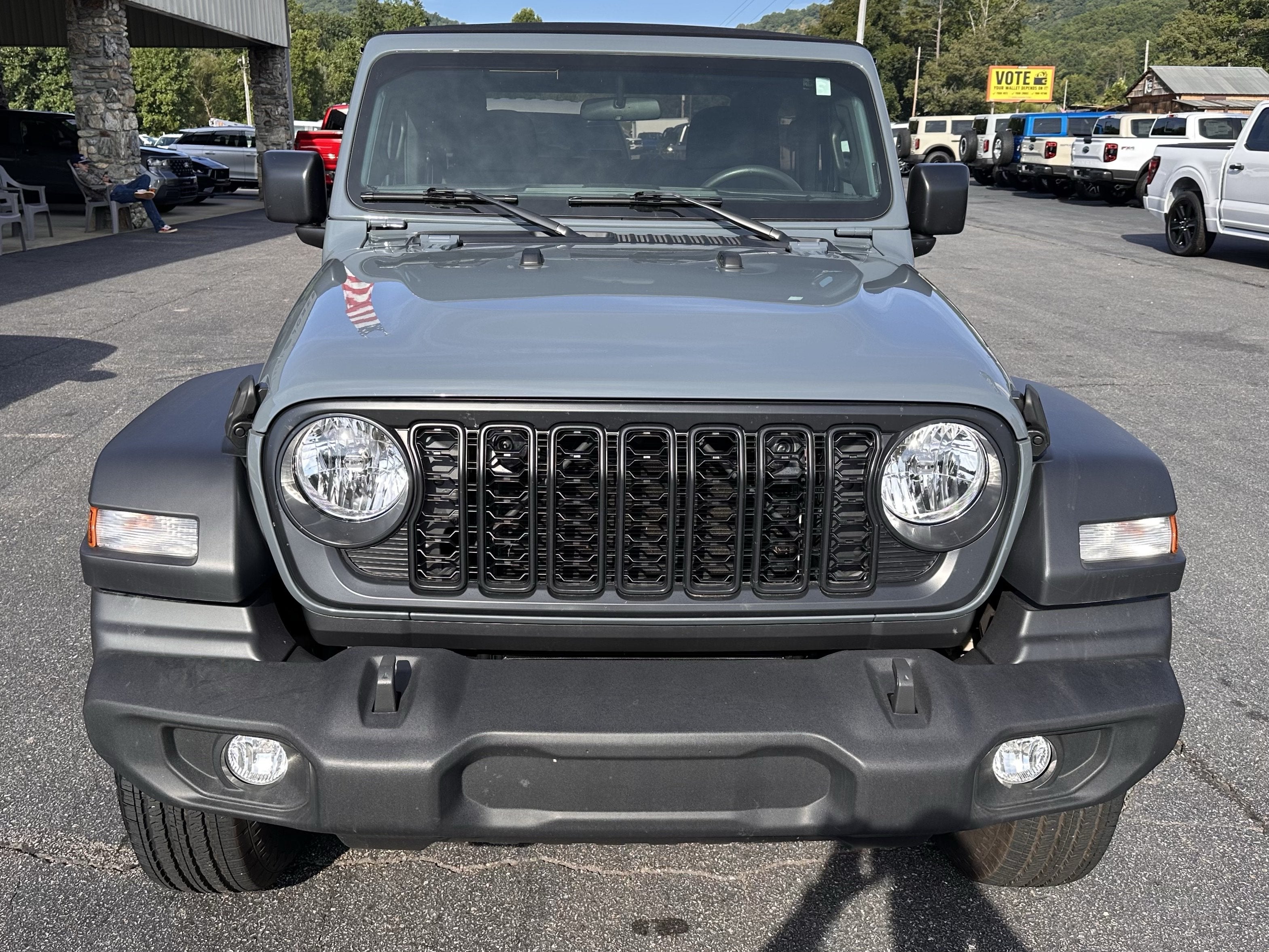 2024 Jeep Wrangler Sport