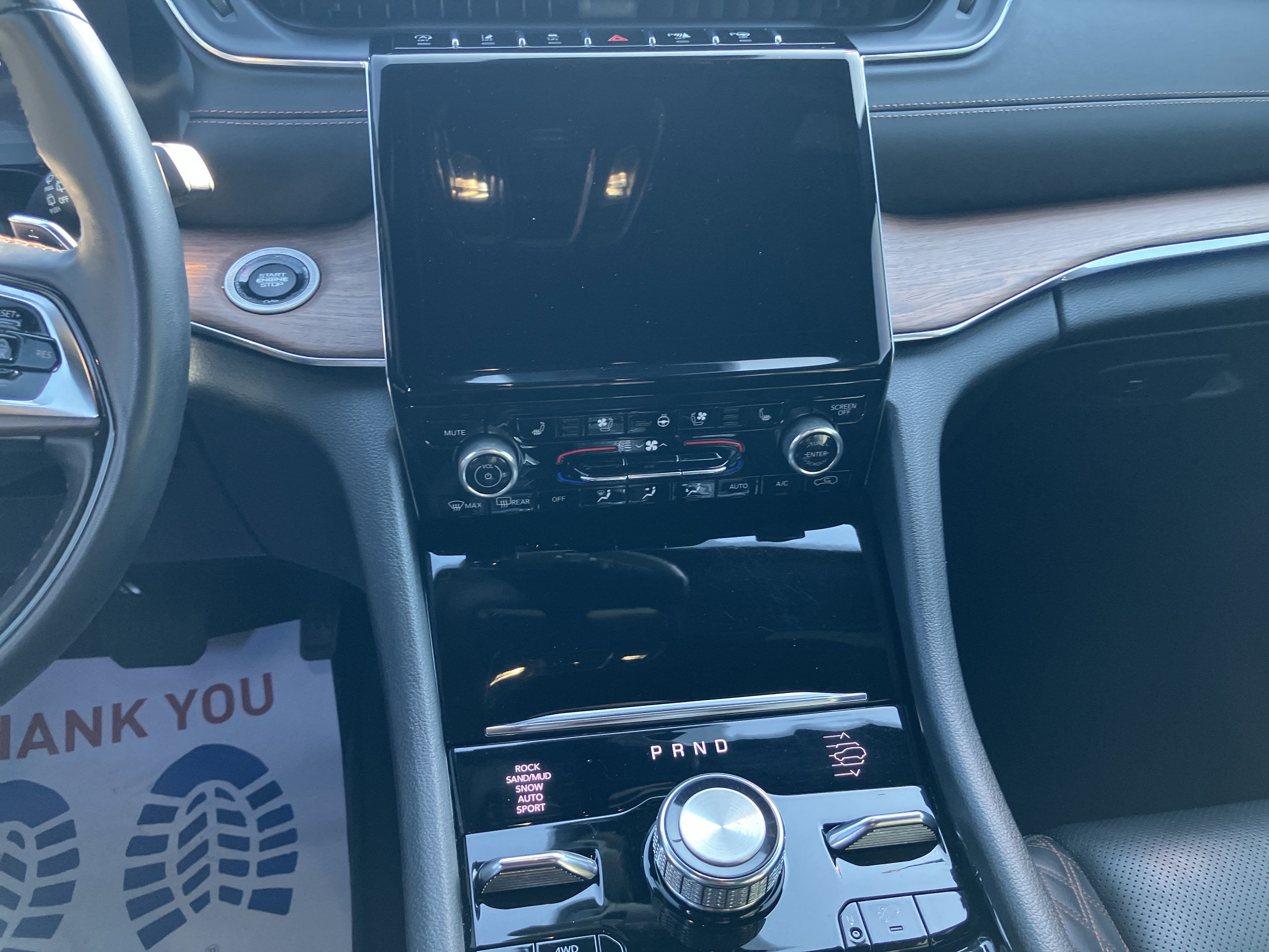 2023 Jeep Grand Cherokee Summit