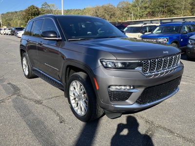2023 Jeep Grand Cherokee Summit