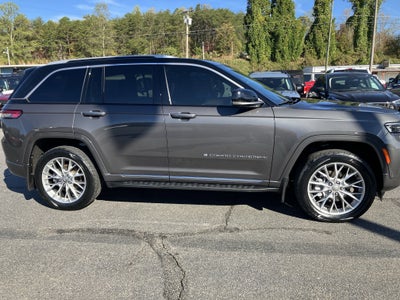 2023 Jeep Grand Cherokee Summit