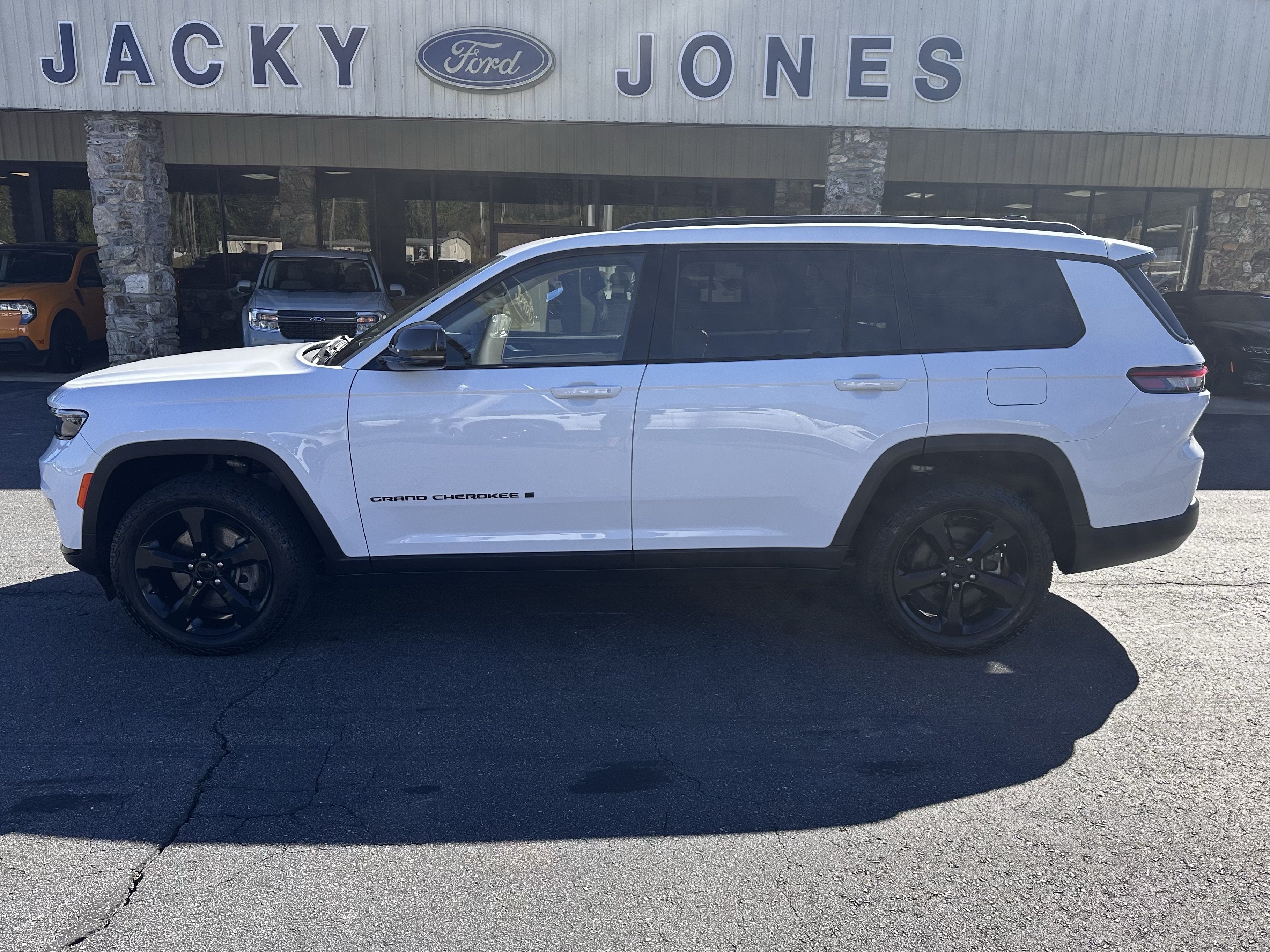2022 Jeep Grand Cherokee L Limited